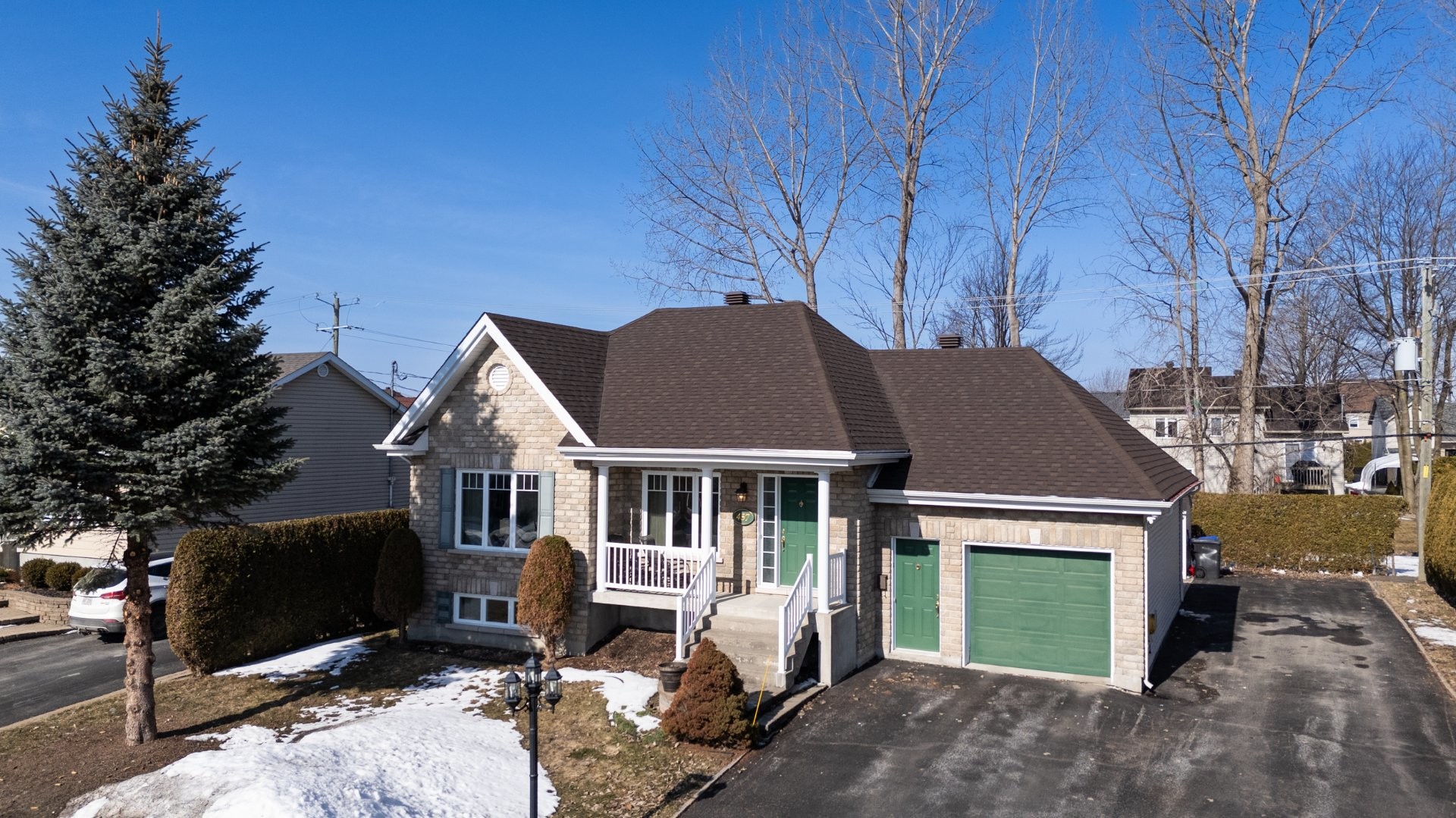 









457


Rue du Mimosa

,
Saint-Amable,




QC
J0L1N0

