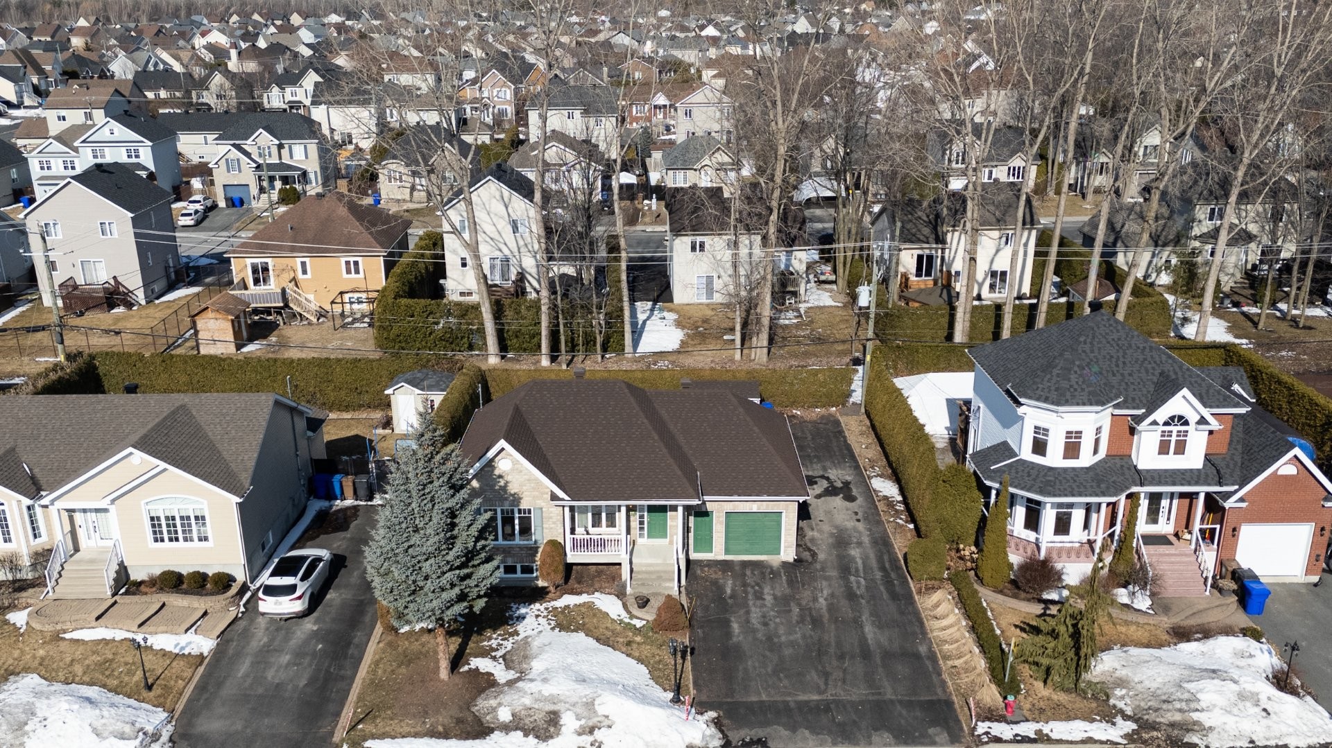 









457


Rue du Mimosa

,
Saint-Amable,




QC
J0L1N0

