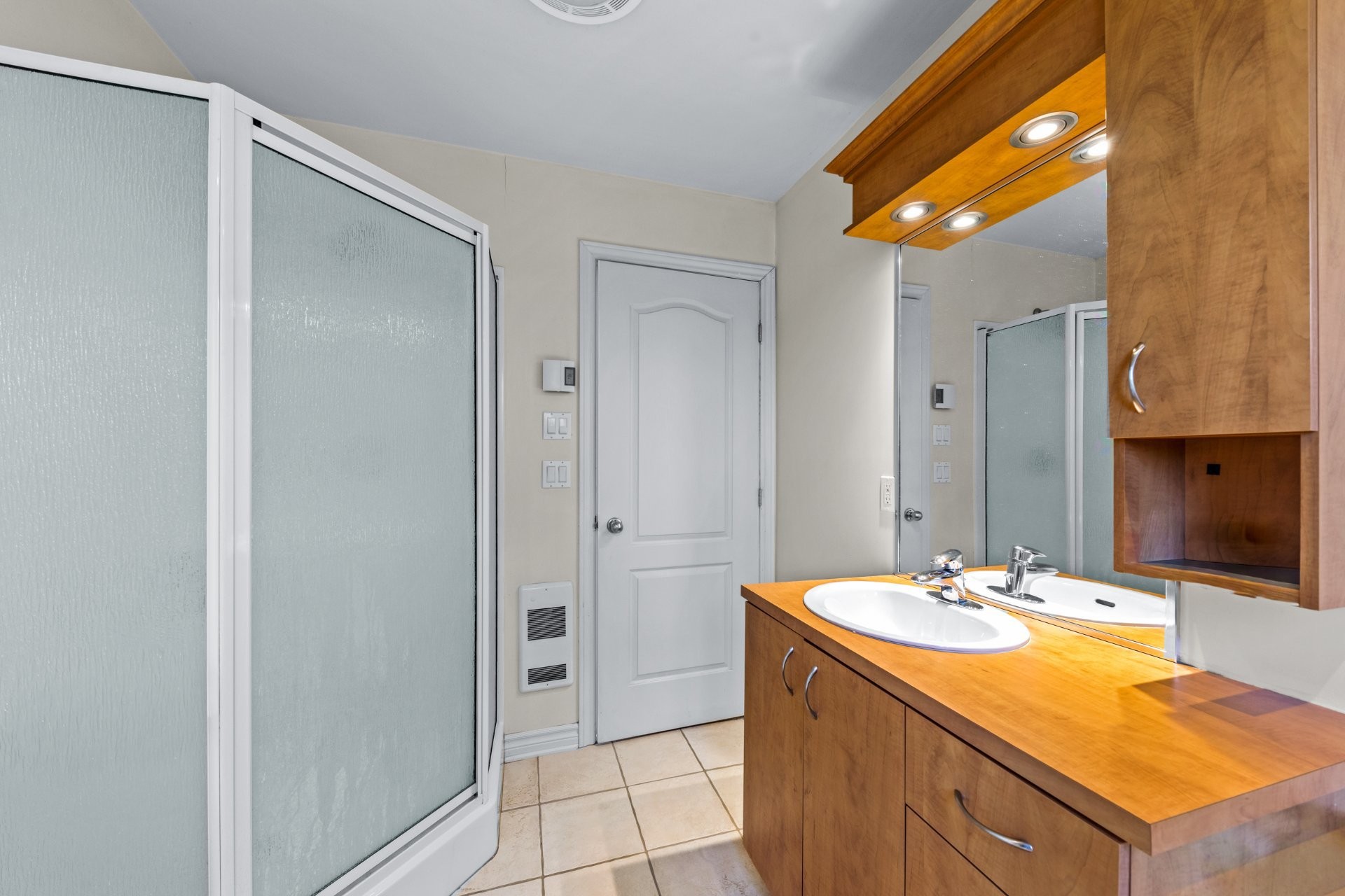 









457


Rue du Mimosa

,
Saint-Amable,




QC
J0L1N0

