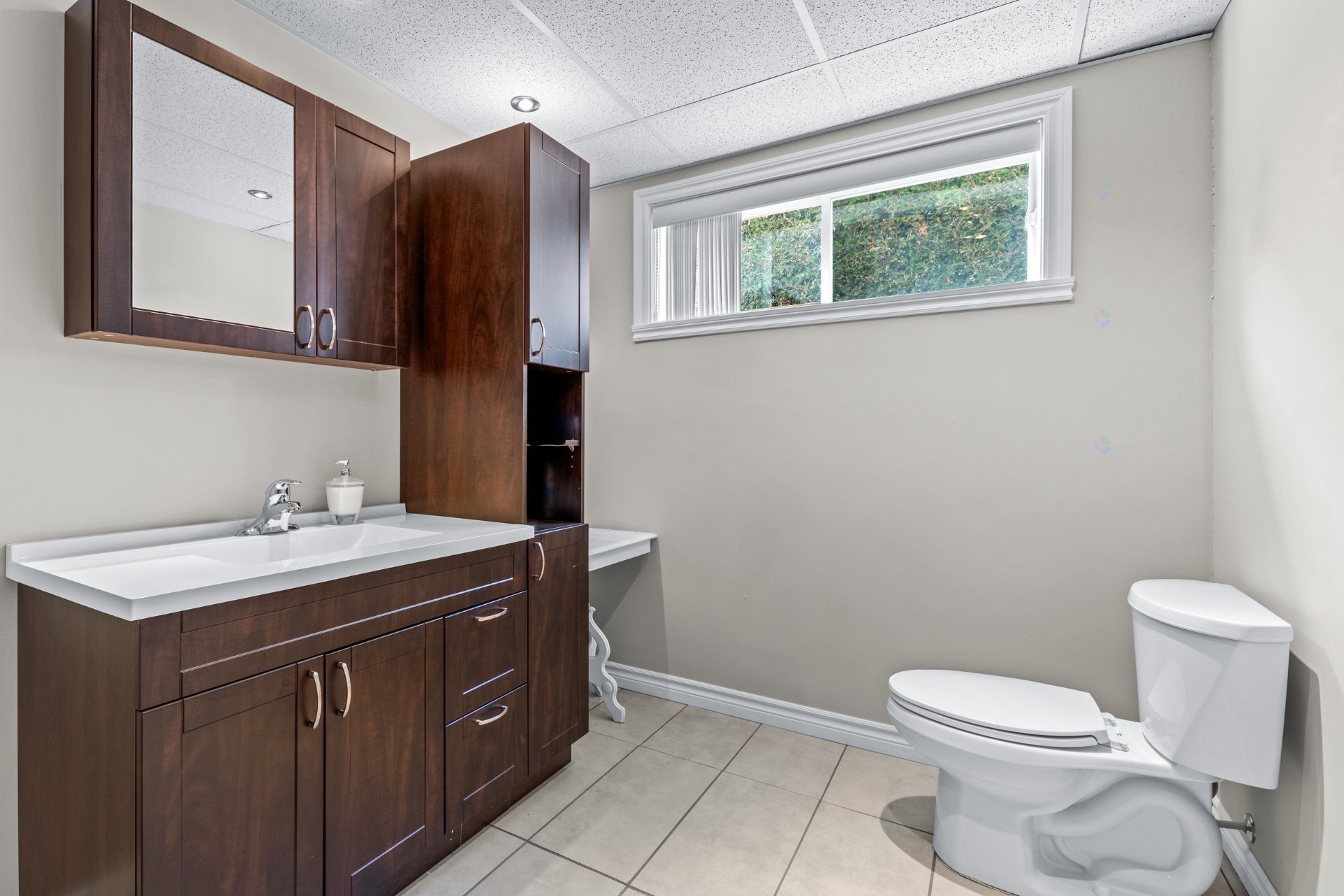 









457


Rue du Mimosa

,
Saint-Amable,




QC
J0L1N0

