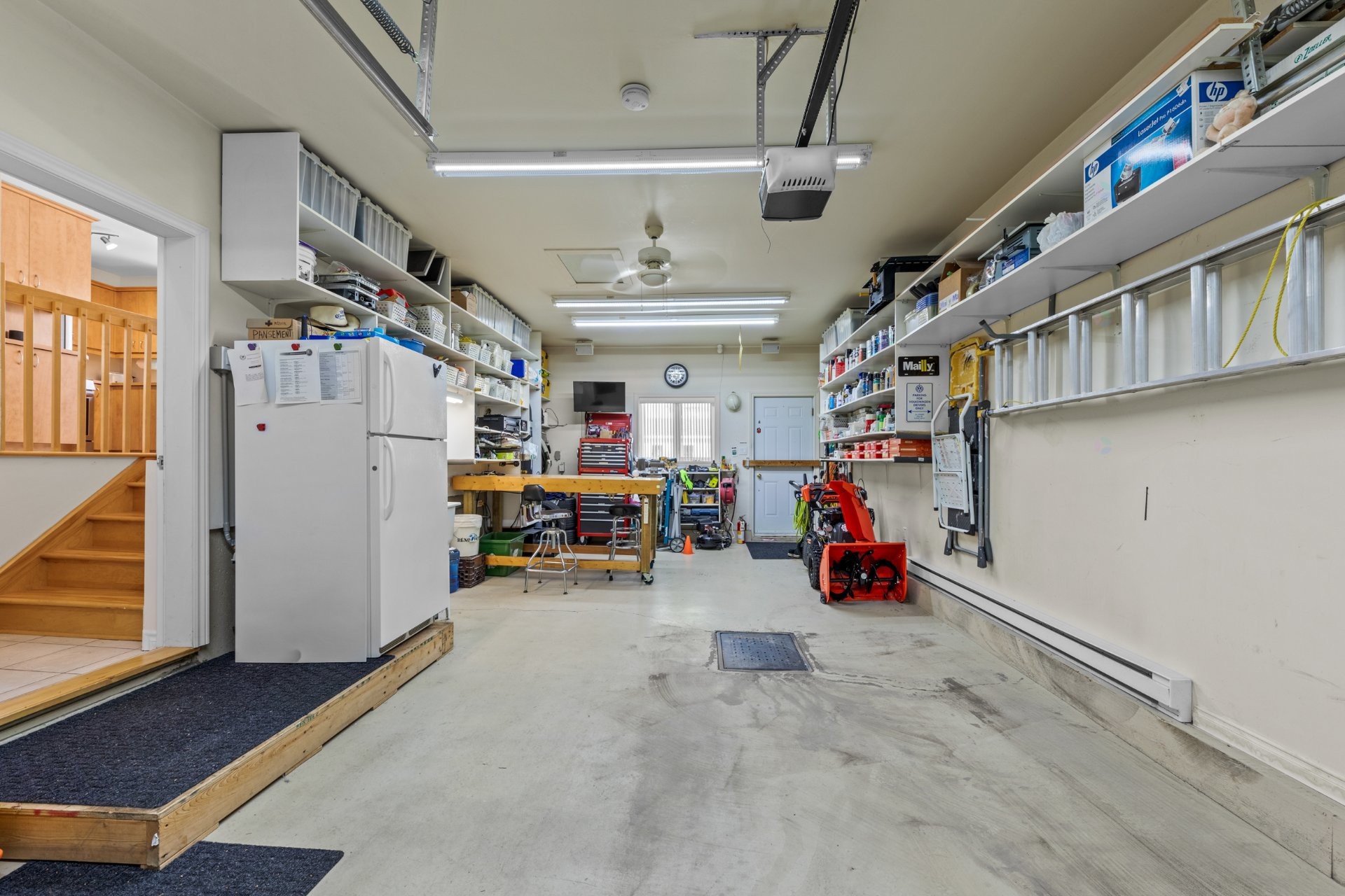 









457


Rue du Mimosa

,
Saint-Amable,




QC
J0L1N0

