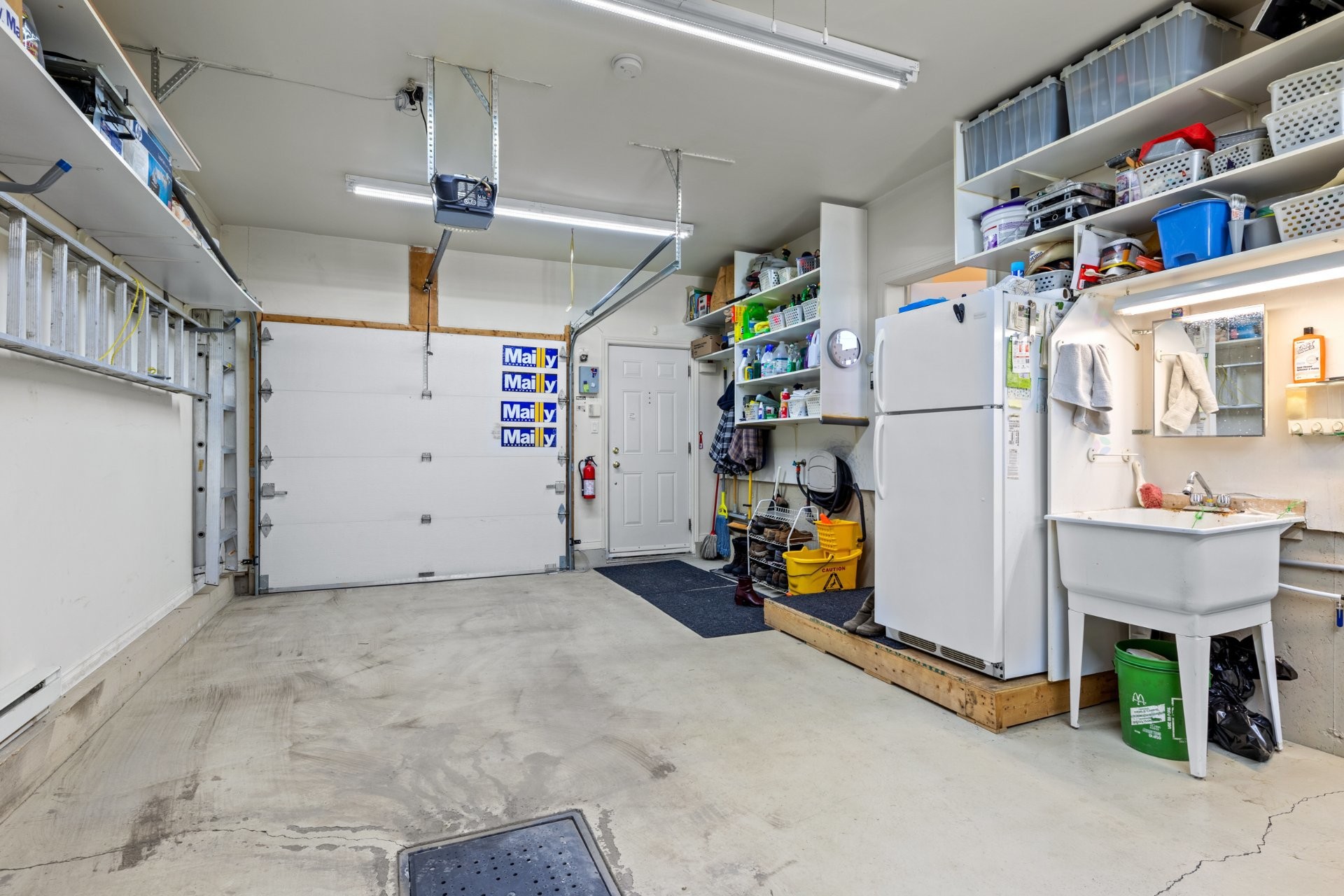 









457


Rue du Mimosa

,
Saint-Amable,




QC
J0L1N0

