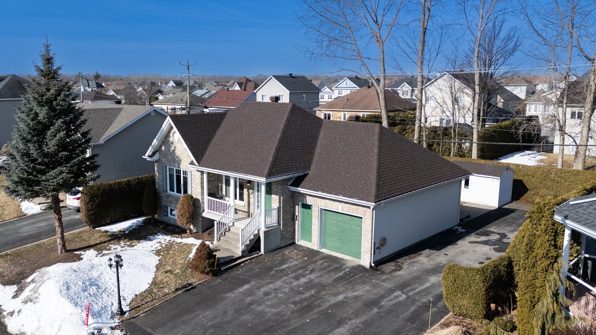 









457


Rue du Mimosa

,
Saint-Amable,




QC
J0L1N0

