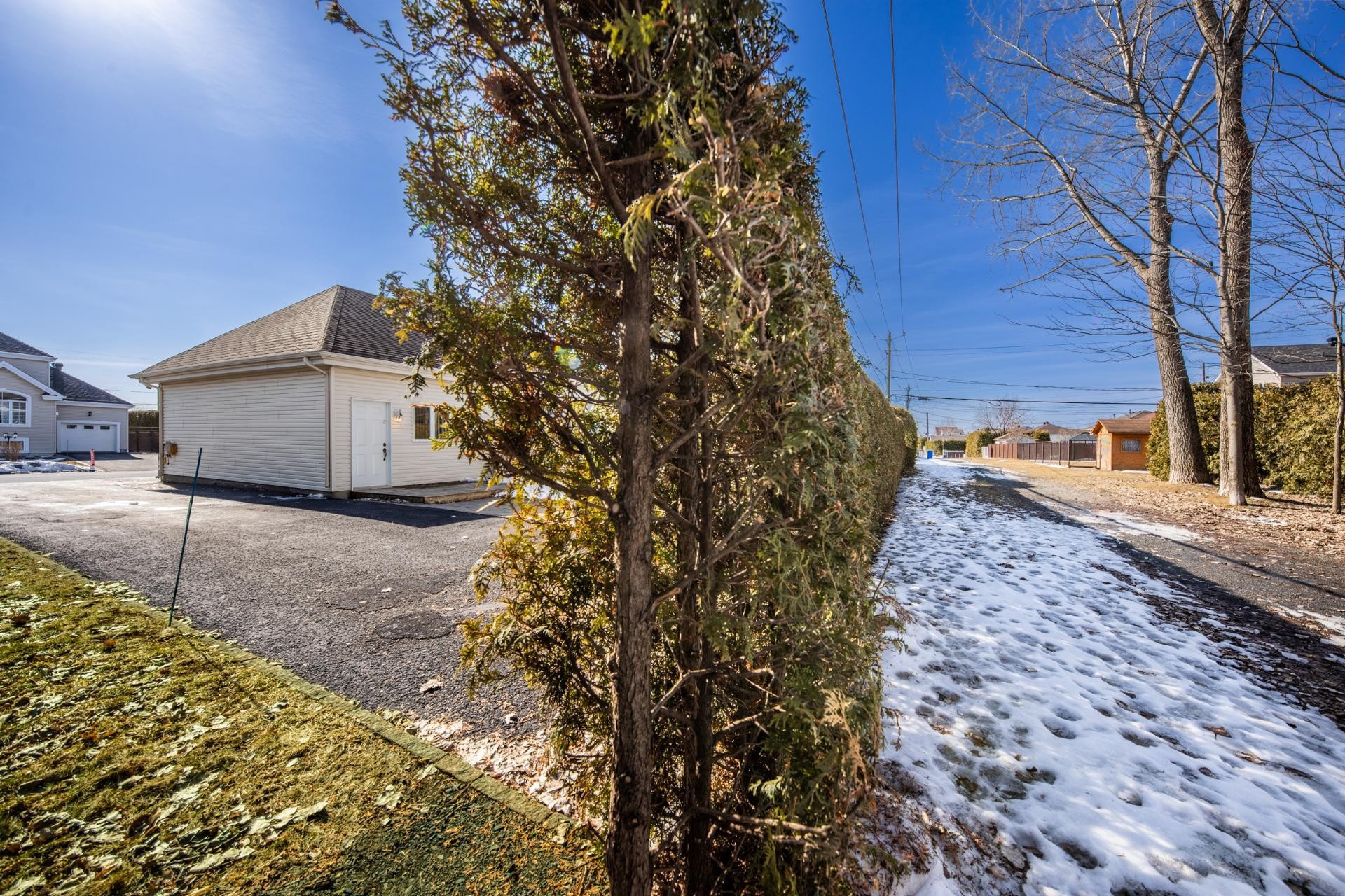 









457


Rue du Mimosa

,
Saint-Amable,




QC
J0L1N0

