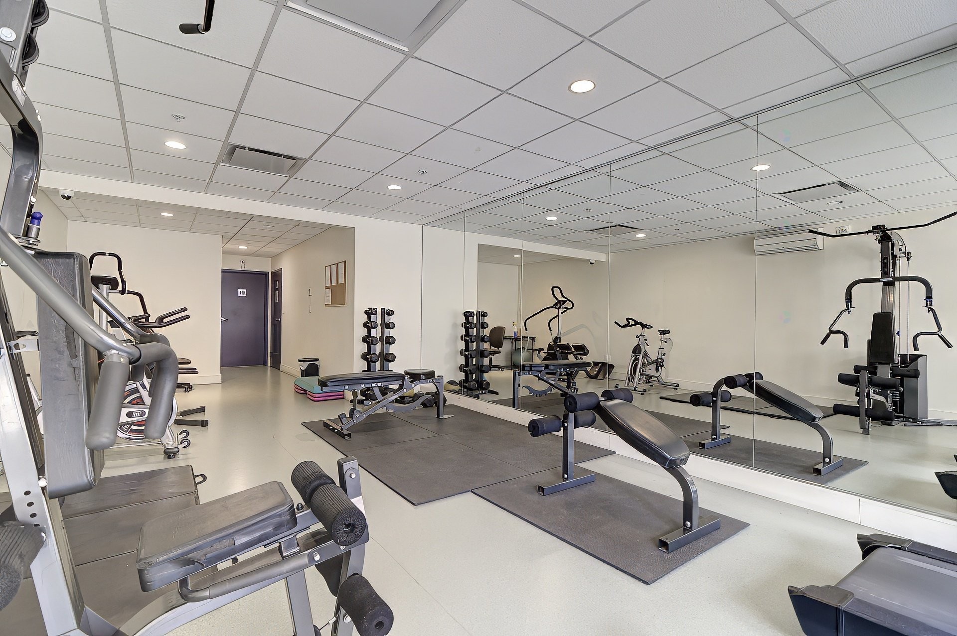 









1248


Av. de l'Hôtel-de-Ville

, 208,
Montréal (Ville-Marie),




QC
H2X0B2

