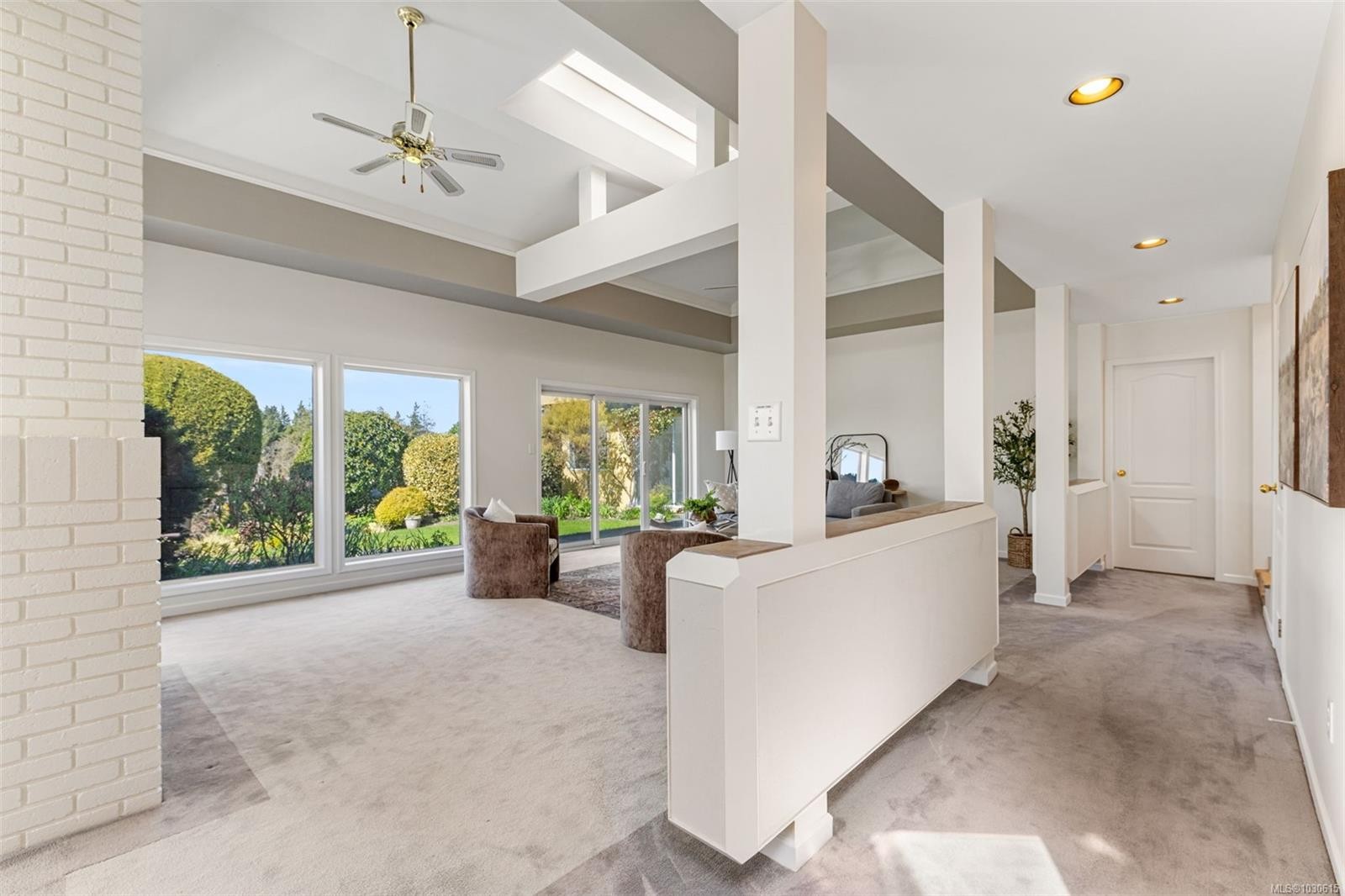 









312


Clifton

Terr,
Esquimalt,




BC
V9A 5X9

