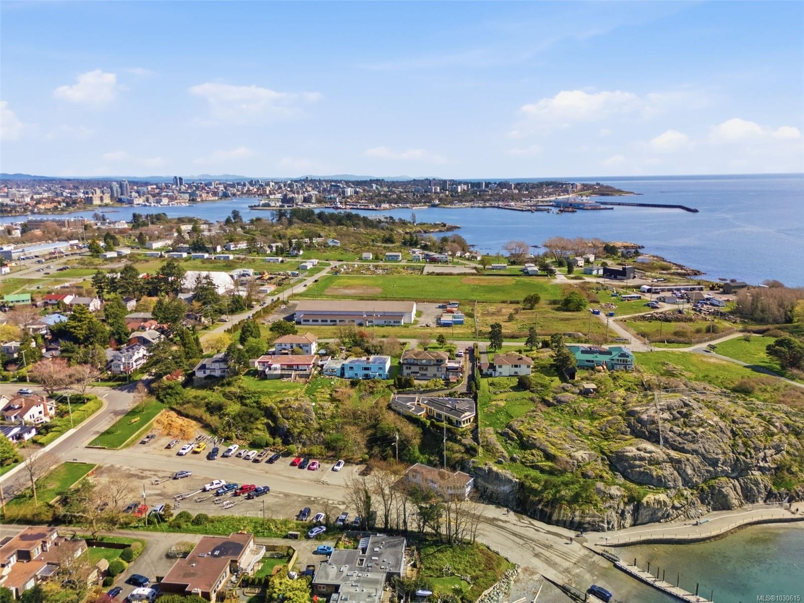 









312


Clifton

Terr,
Esquimalt,




BC
V9A 5X9

