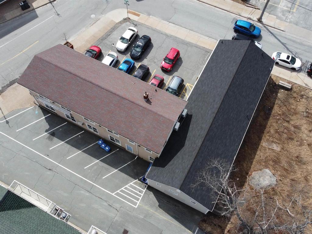 












165 Portland Street

,
Dartmouth,




NS
B2Y 1J2


