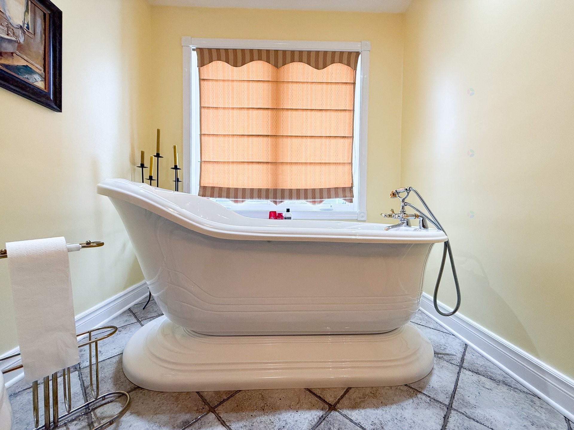 









136


Rue Thérèse

,
Gatineau (Gatineau),




QC
J8R3G8

