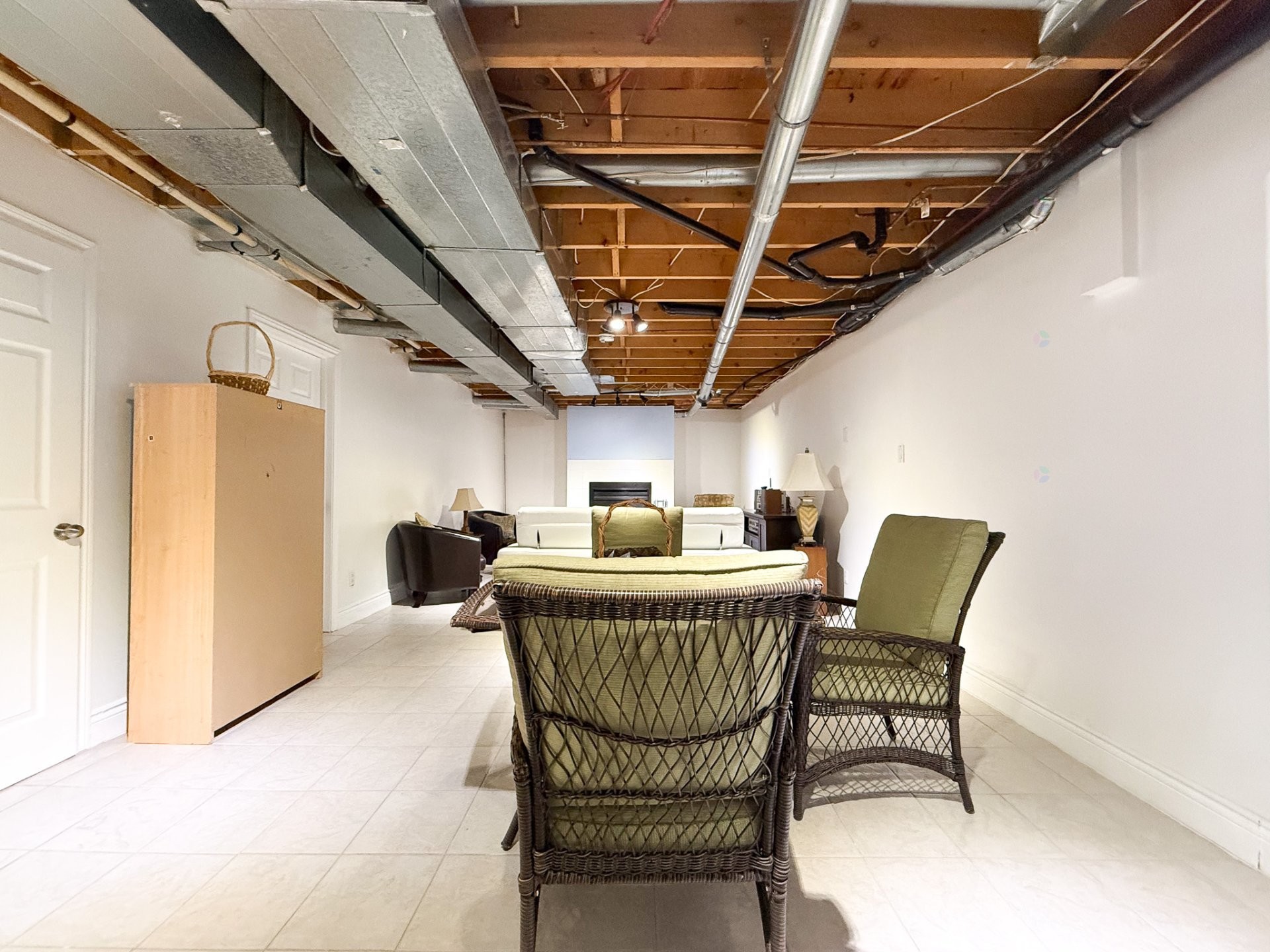 









136


Rue Thérèse

,
Gatineau (Gatineau),




QC
J8R3G8

