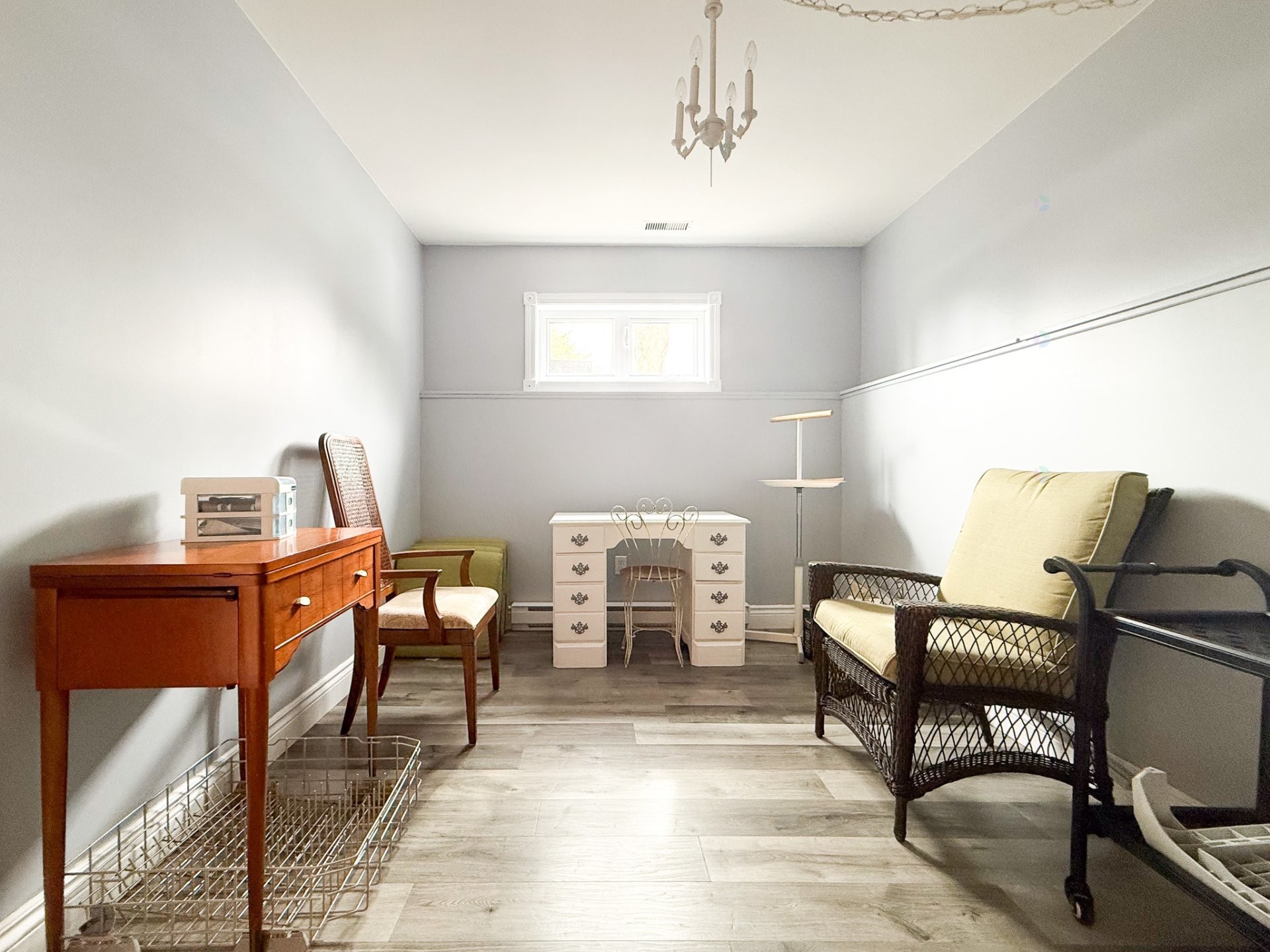 









136


Rue Thérèse

,
Gatineau (Gatineau),




QC
J8R3G8

