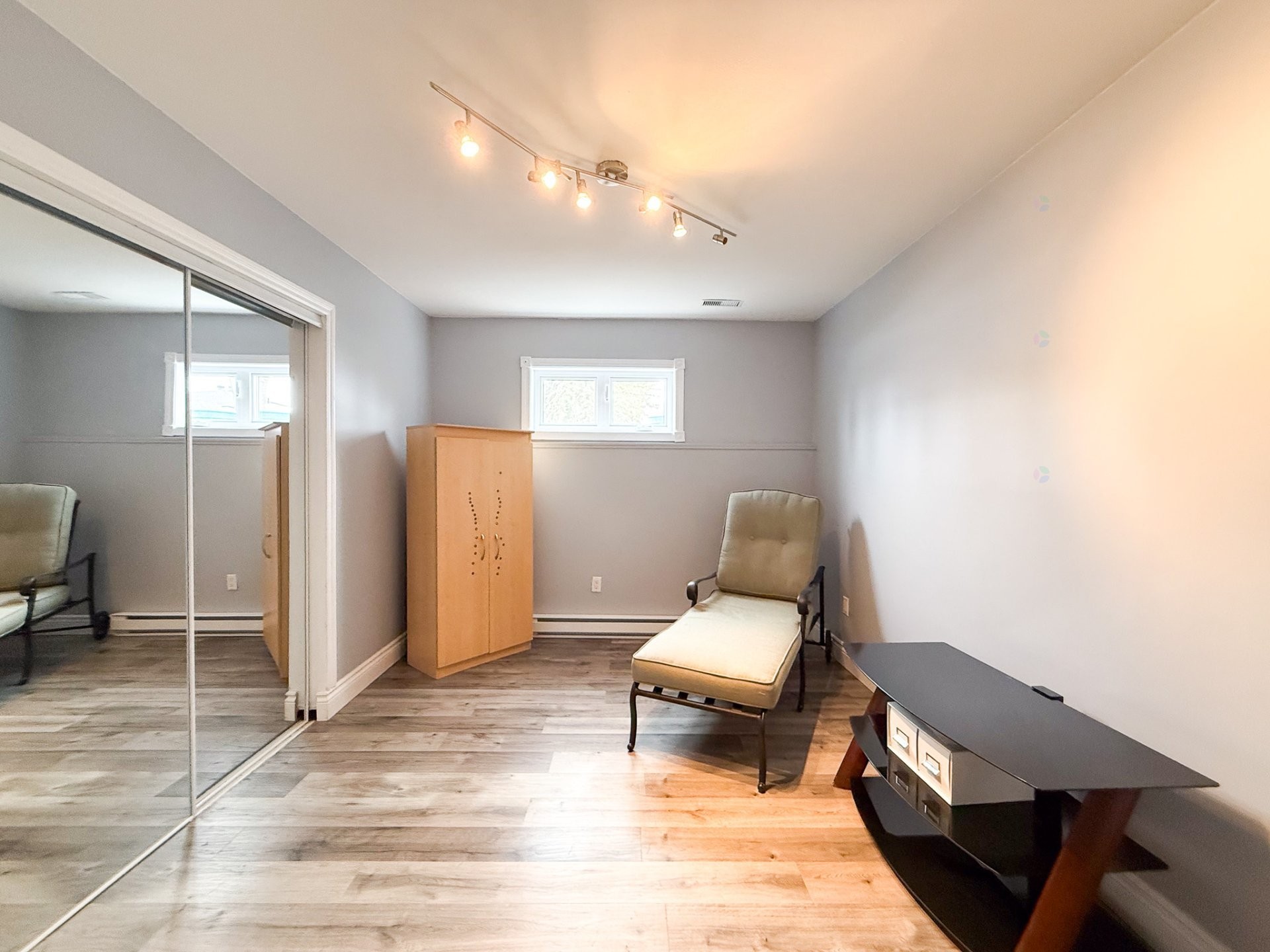 









136


Rue Thérèse

,
Gatineau (Gatineau),




QC
J8R3G8

