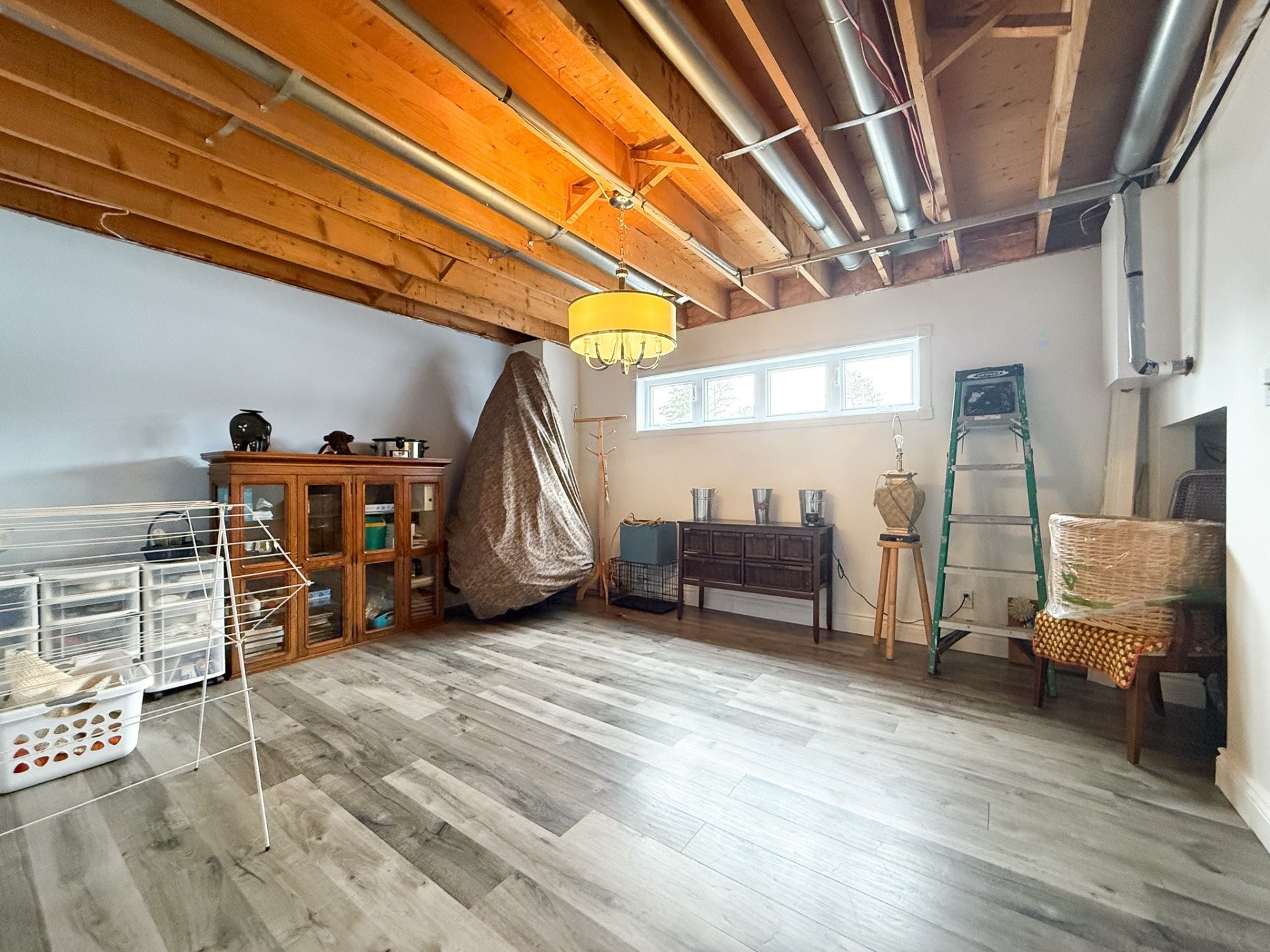 









136


Rue Thérèse

,
Gatineau (Gatineau),




QC
J8R3G8

