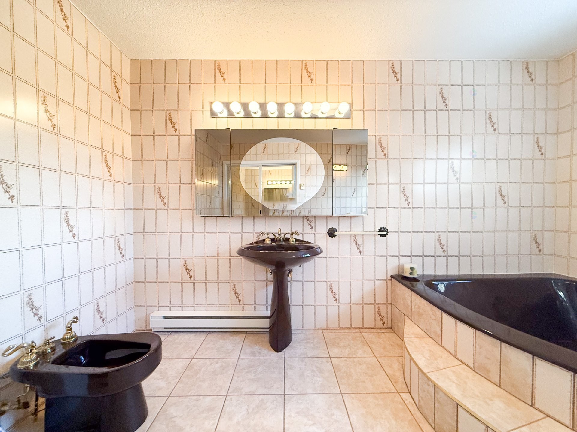 









21

 - 23


Ch. Alban

,
La Pêche,




QC
J0X1S0

