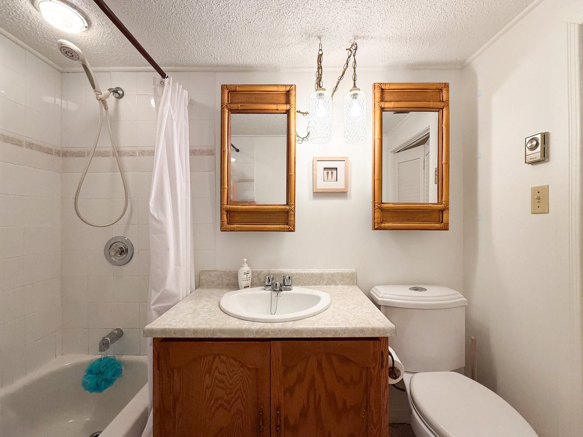 









21

 - 23


Ch. Alban

,
La Pêche,




QC
J0X1S0

