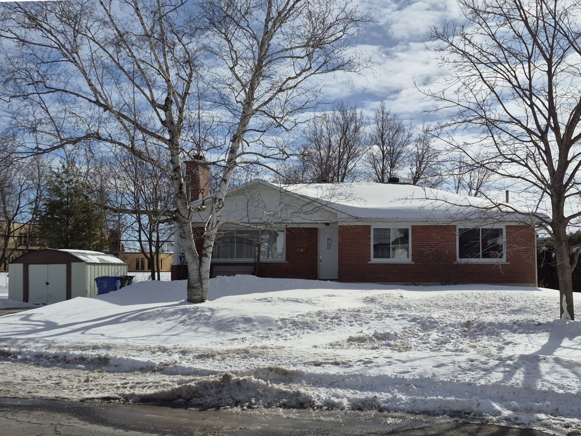 









182


Av. Duke-of-Kent

,
Pointe-Claire,




QC
H9R1Y3

