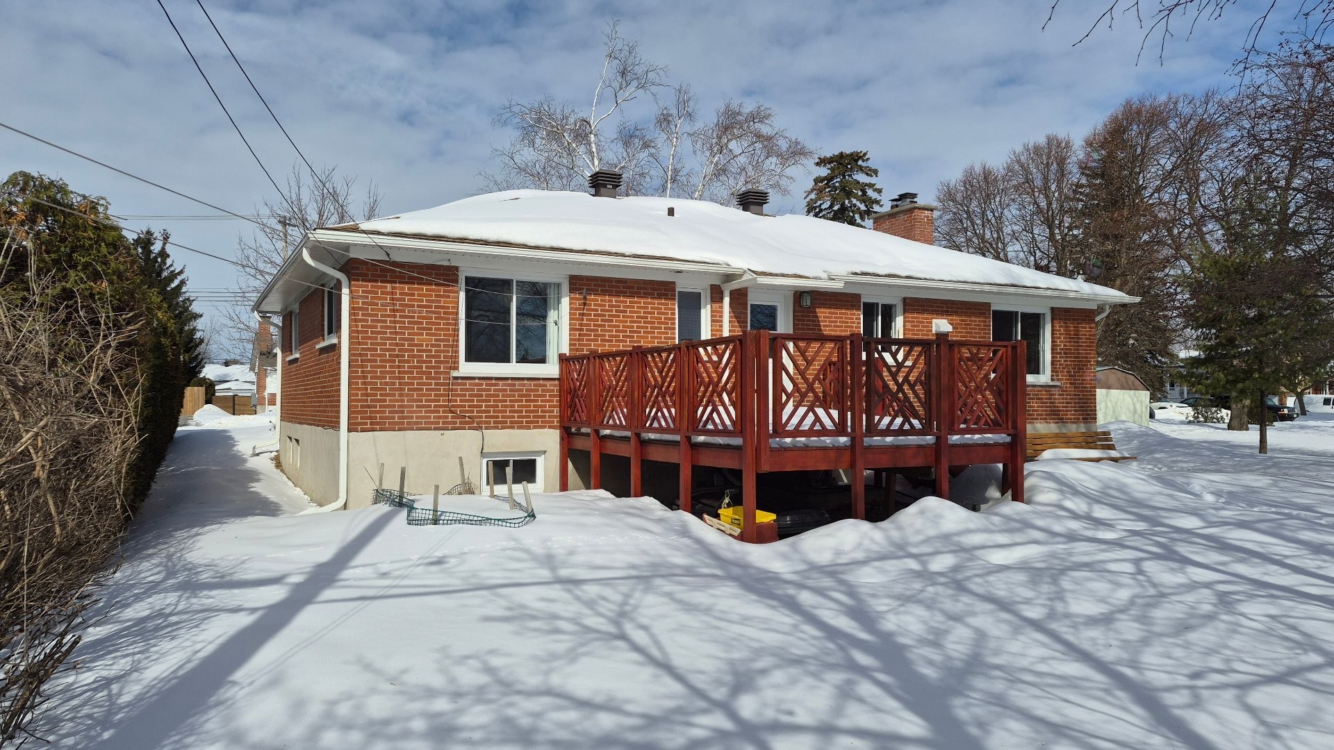 









182


Av. Duke-of-Kent

,
Pointe-Claire,




QC
H9R1Y3

