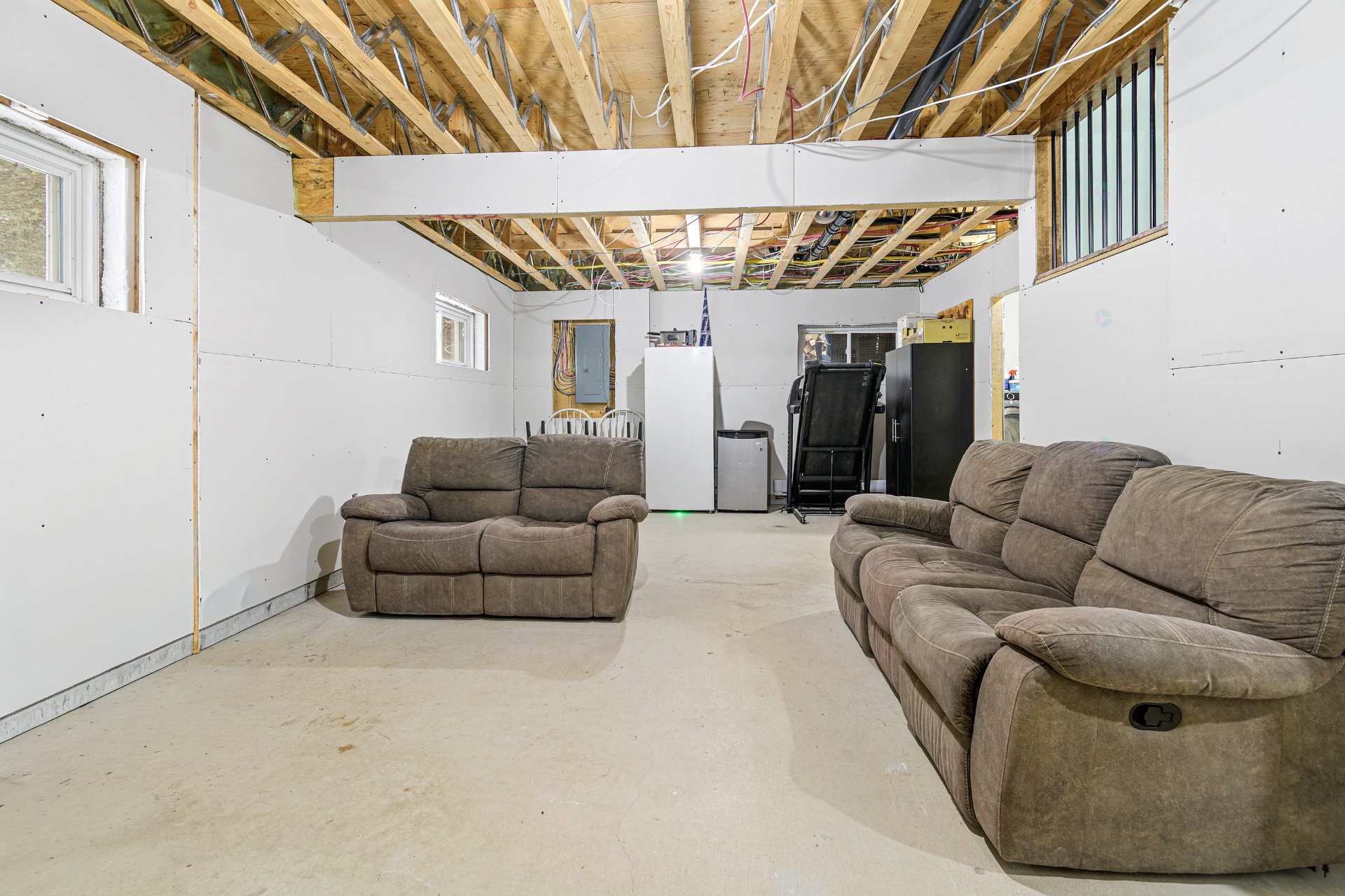 









343


Ch. Scotch

,
Grenville-sur-la-Rouge,




QC
J0V1J0

