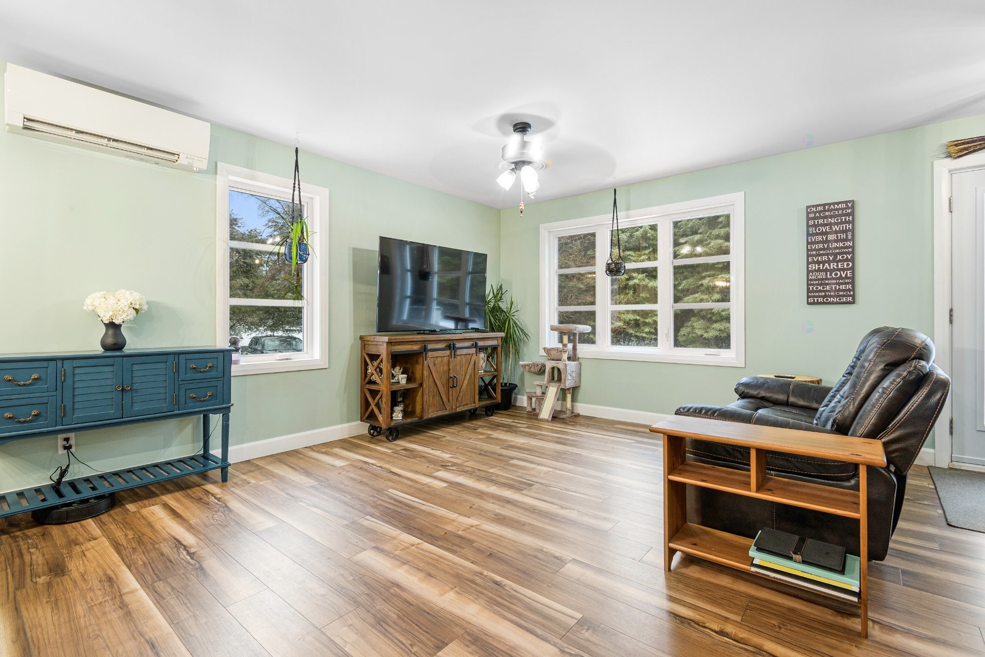 









343


Ch. Scotch

,
Grenville-sur-la-Rouge,




QC
J0V1J0

