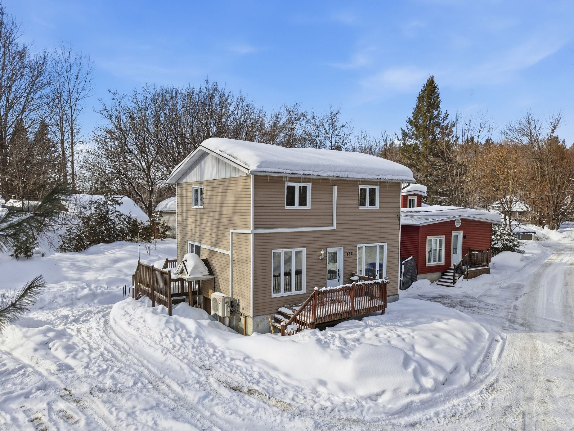 









467


Imp. Bourbonnais

,
Gatineau (Buckingham),




QC
J8L2T2


