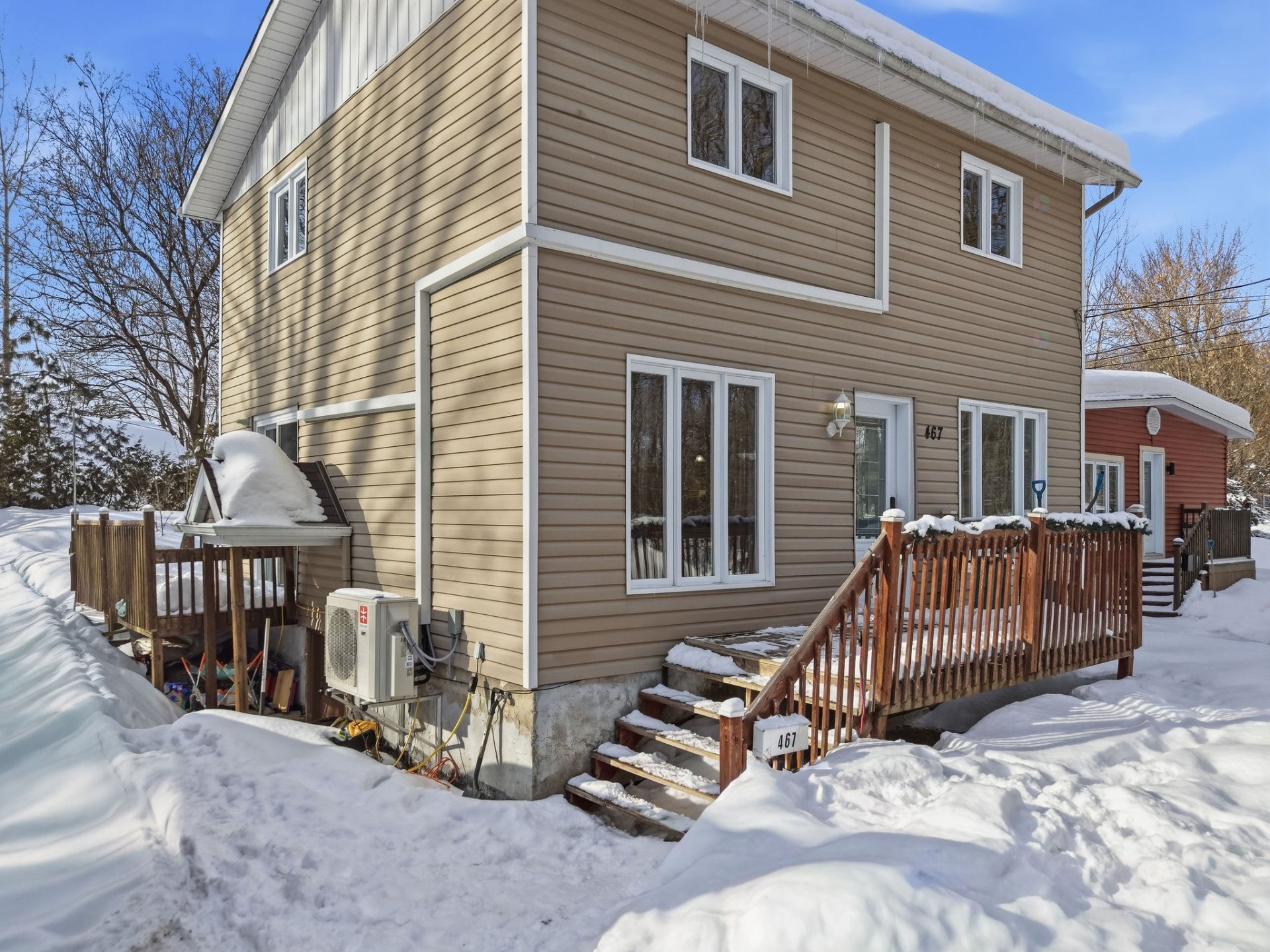









467


Imp. Bourbonnais

,
Gatineau (Buckingham),




QC
J8L2T2

