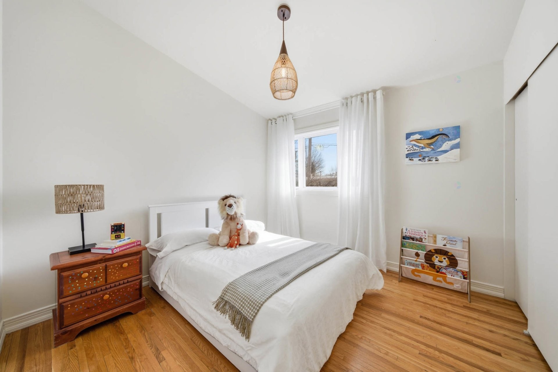 









27


Rue des Pins

,
Saint-Basile-le-Grand,




QC
J3N1L5

