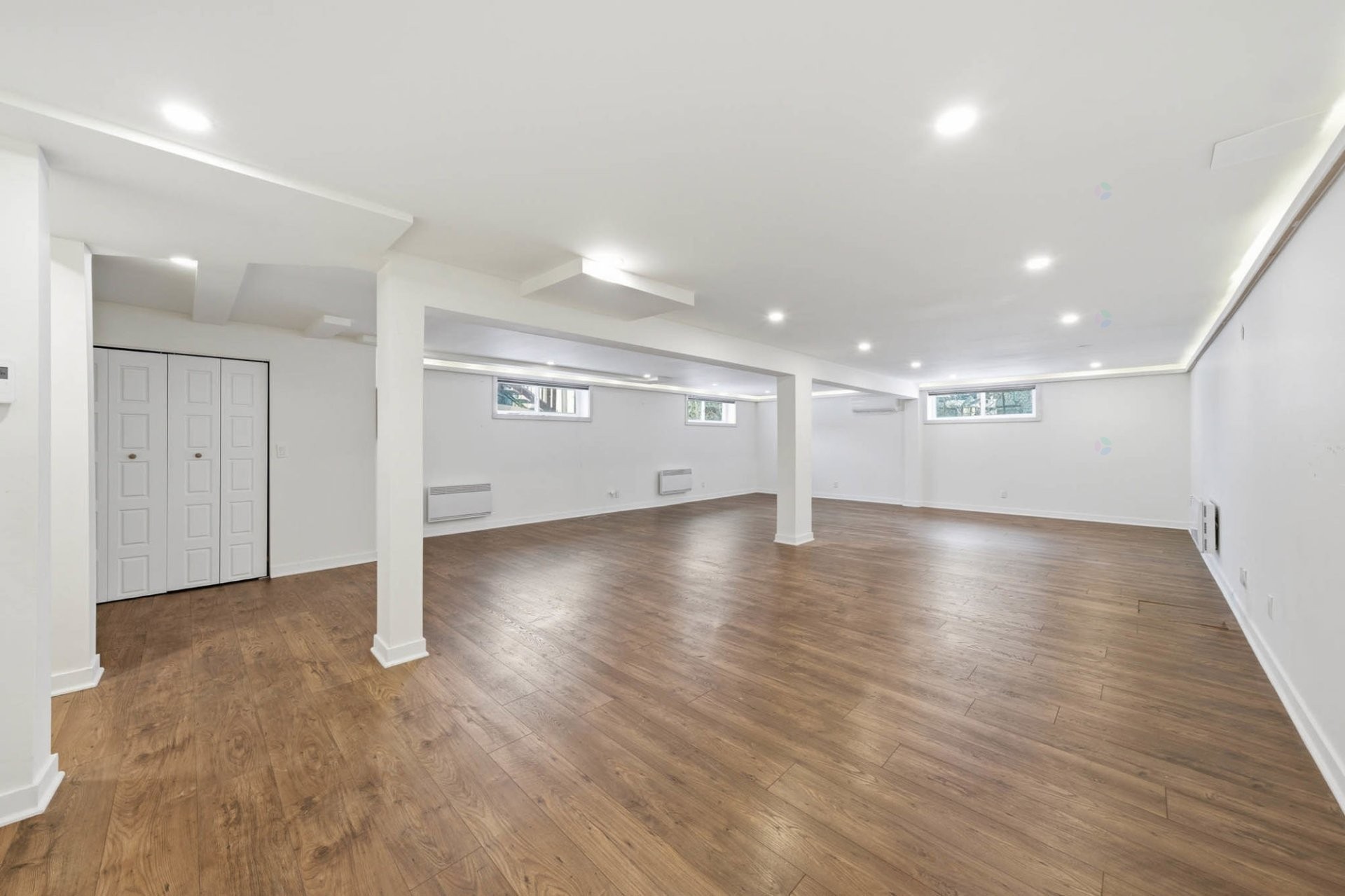 









27


Rue des Pins

,
Saint-Basile-le-Grand,




QC
J3N1L5

