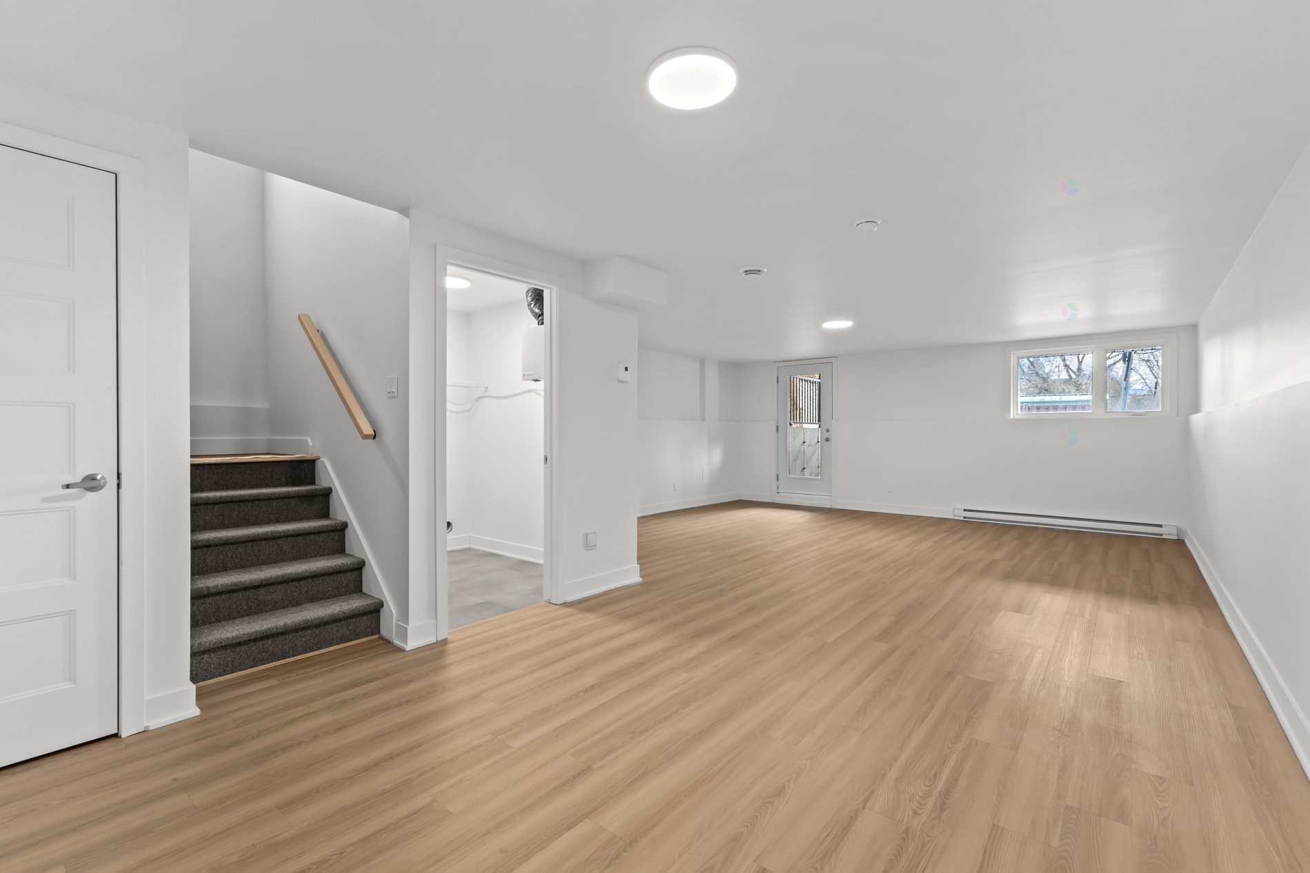 









855

 - 859


Rue Sherbrooke

,
Montréal (Lachine),




QC
H8S1H3

