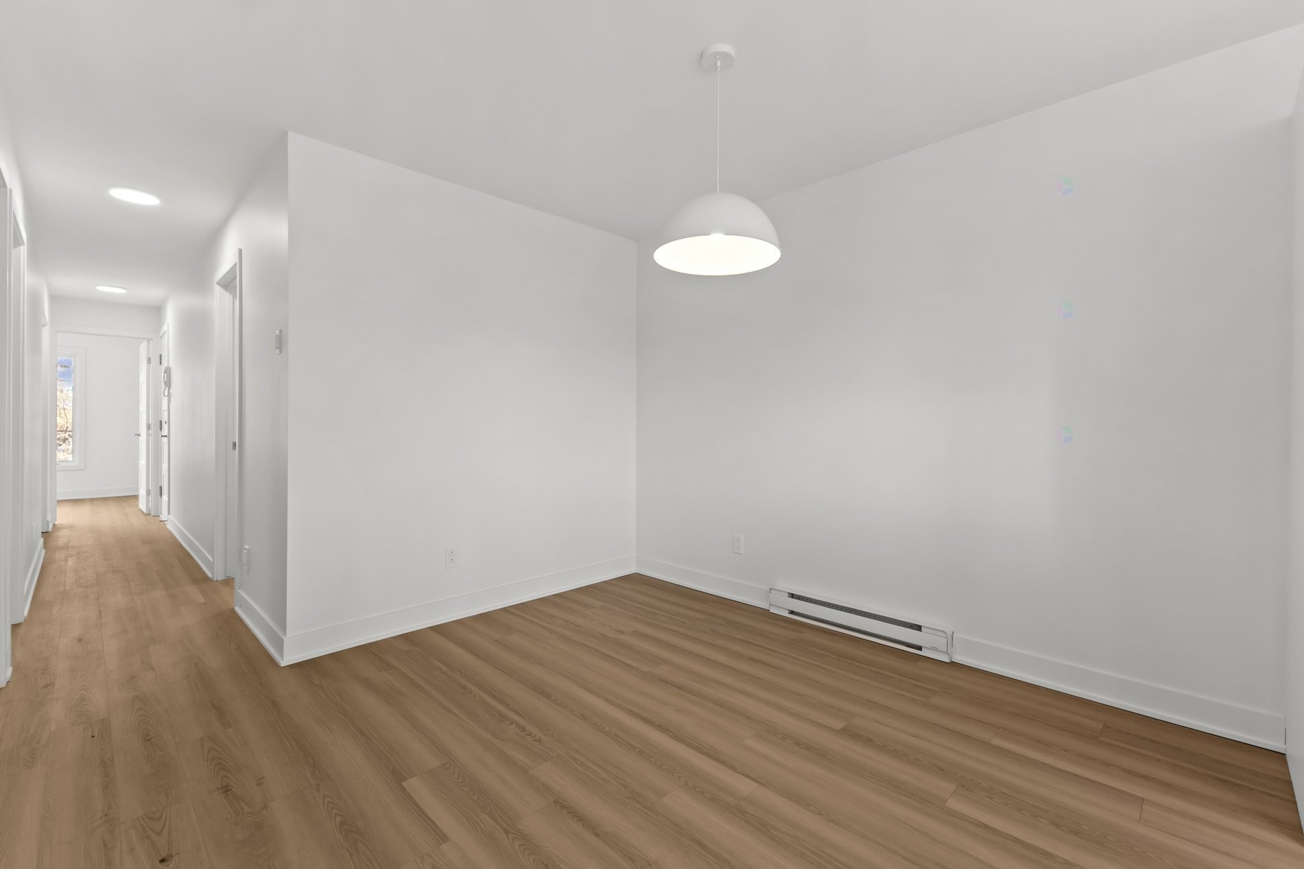 









855

 - 859


Rue Sherbrooke

,
Montréal (Lachine),




QC
H8S1H3

