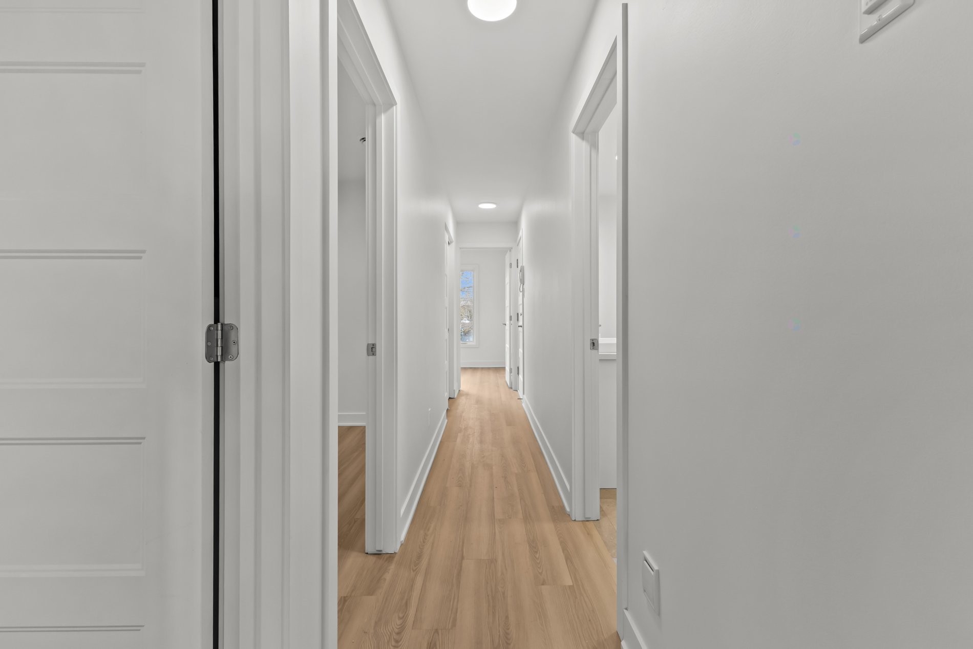 









855

 - 859


Rue Sherbrooke

,
Montréal (Lachine),




QC
H8S1H3

