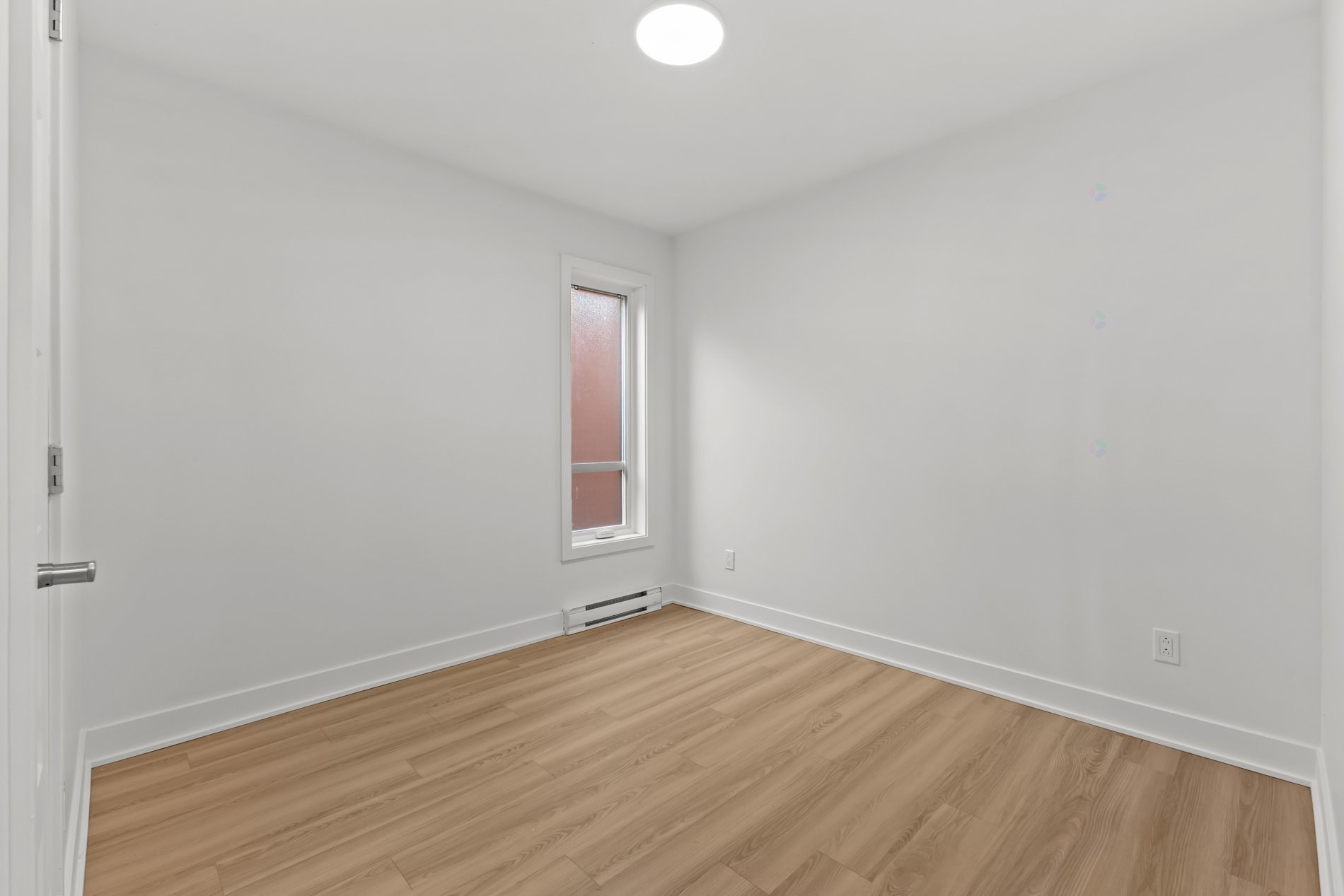 









855

 - 859


Rue Sherbrooke

,
Montréal (Lachine),




QC
H8S1H3

