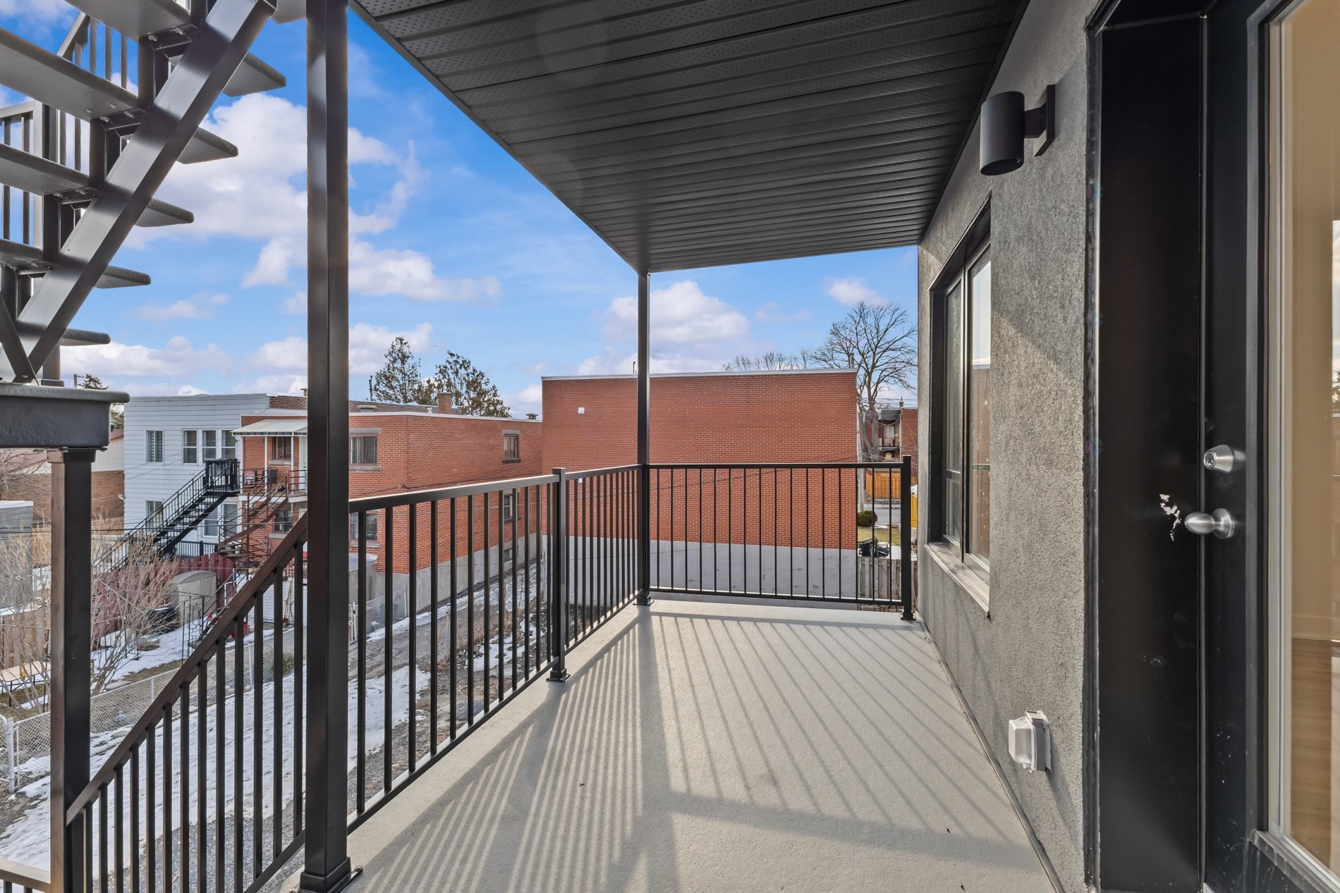 









855

 - 859


Rue Sherbrooke

,
Montréal (Lachine),




QC
H8S1H3

