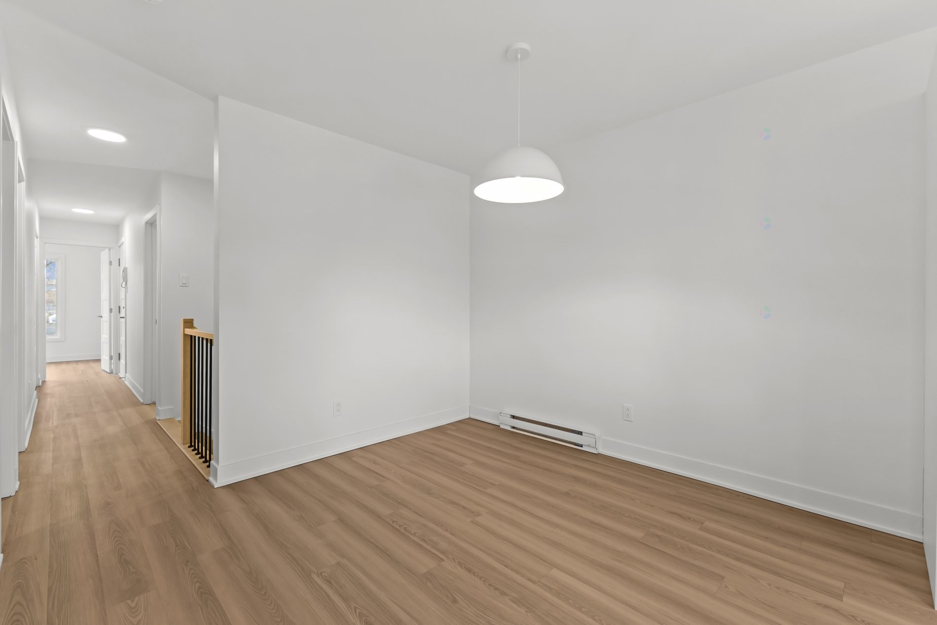 









855

 - 859


Rue Sherbrooke

,
Montréal (Lachine),




QC
H8S1H3

