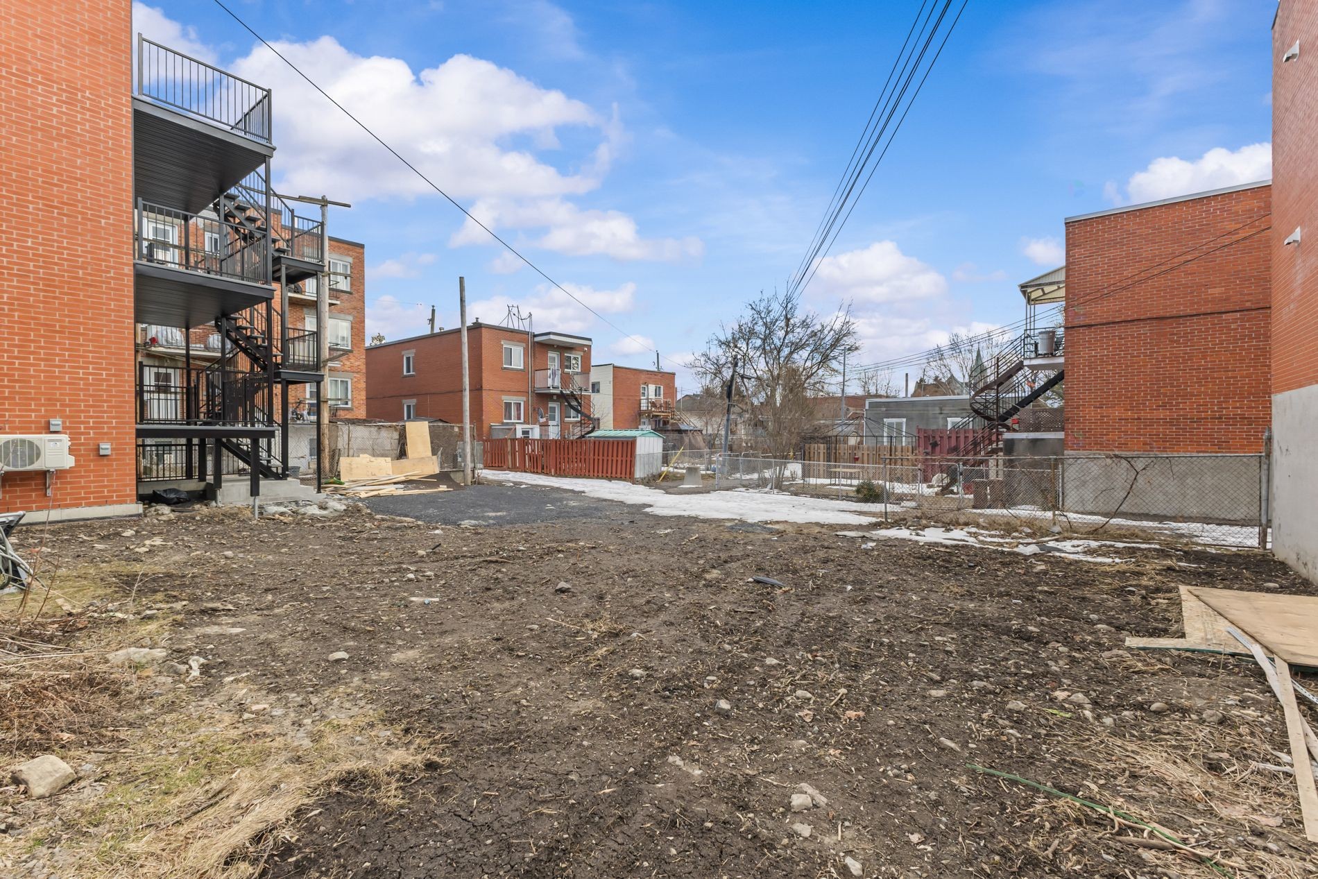 









865

 - 875


Rue Sherbrooke

,
Montréal (Lachine),




QC
H8S1H3

