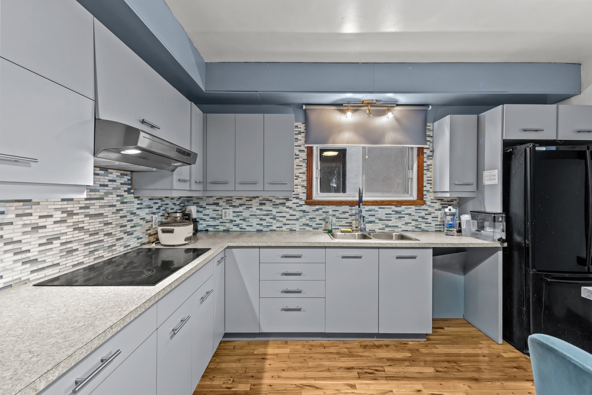 









865

 - 875


Rue Sherbrooke

,
Montréal (Lachine),




QC
H8S1H3

