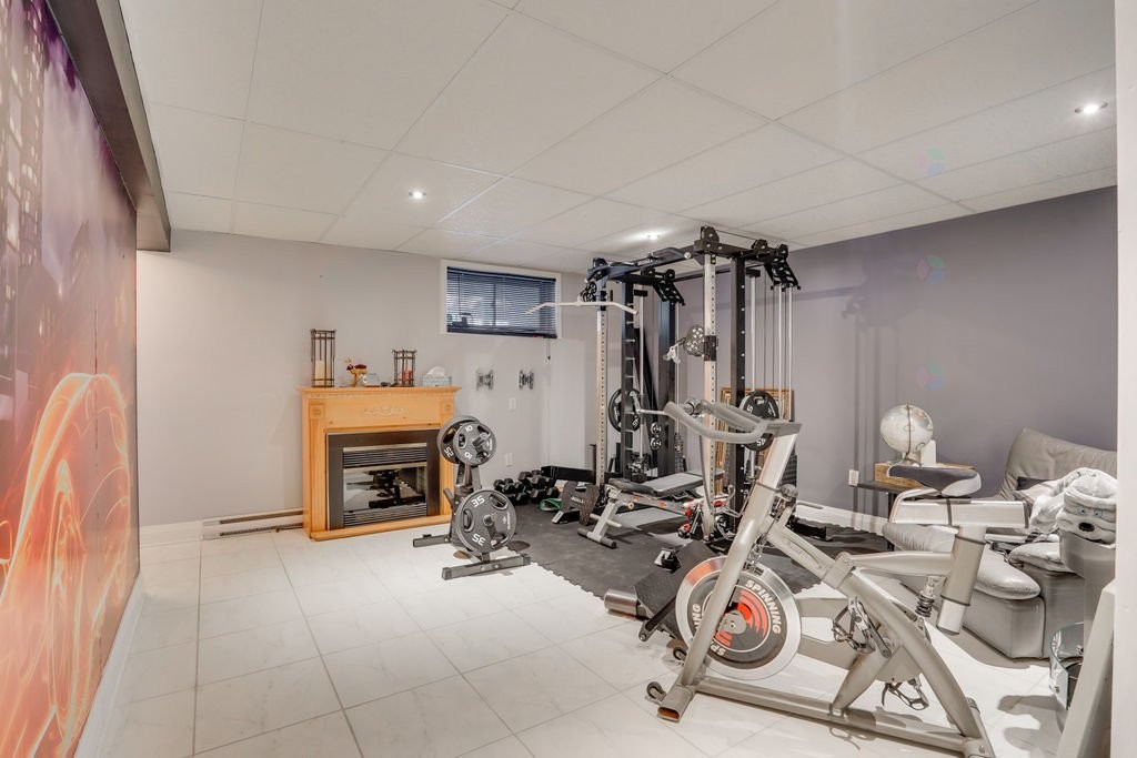 









1294


Rue d'Alma

,
Gatineau (Gatineau),




QC
J8R3J4

