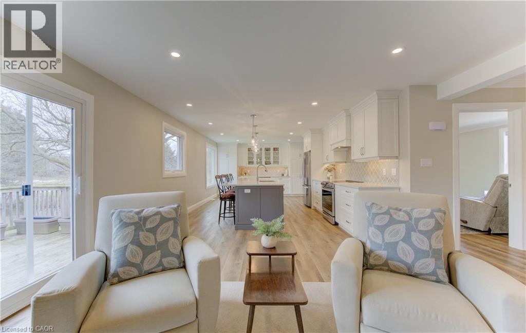 












395 WARRINGTON Drive

,
Waterloo,




Ontario
N2L2P7

