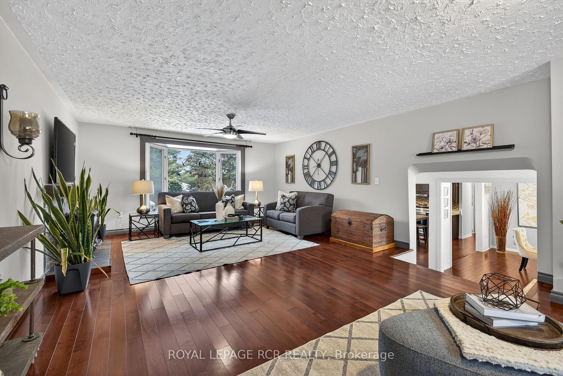 









11


Hilltop

Drive,
Caledon,




ON
L7C 1K7

