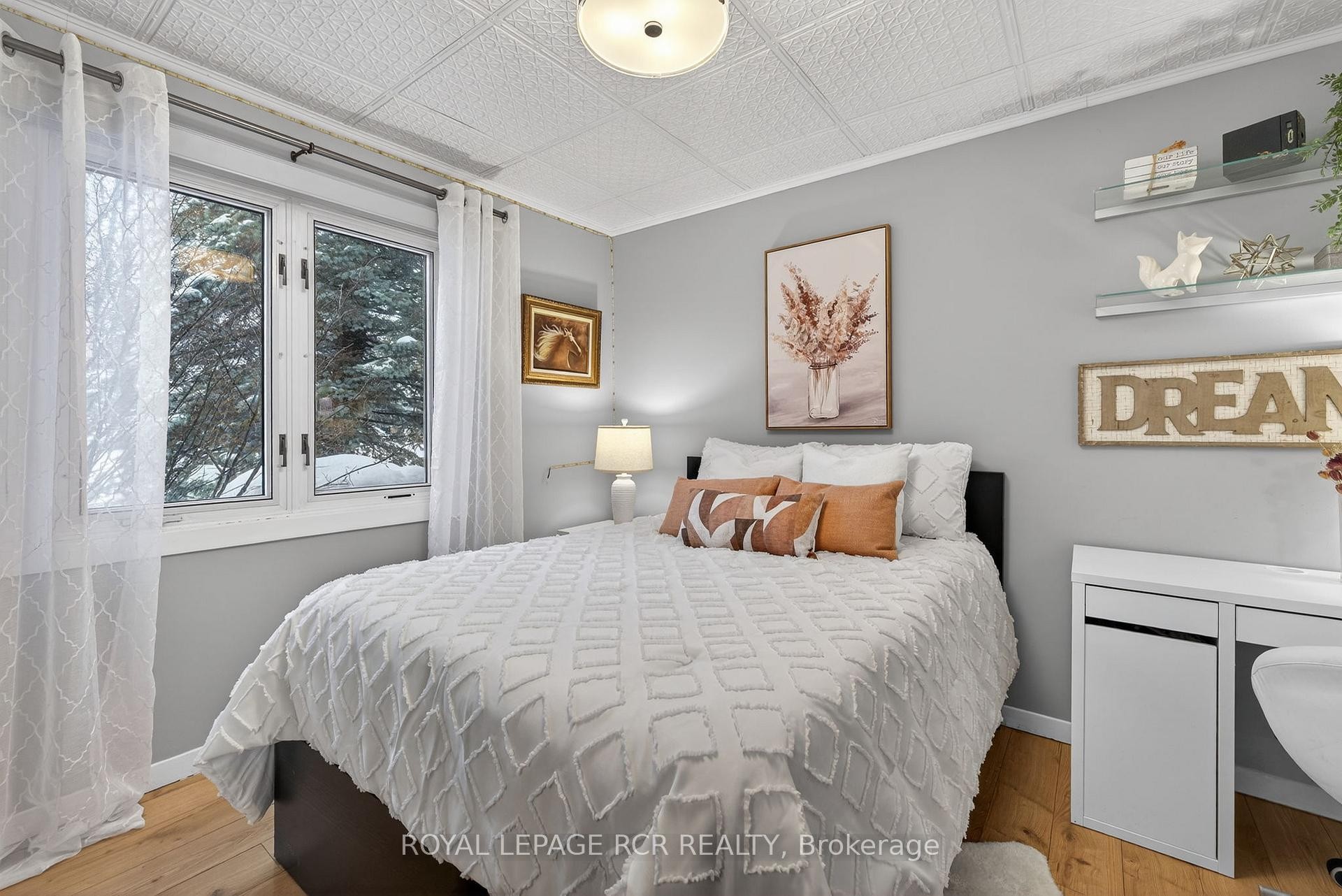 









11


Hilltop

Drive,
Caledon,




ON
L7C 1K7

