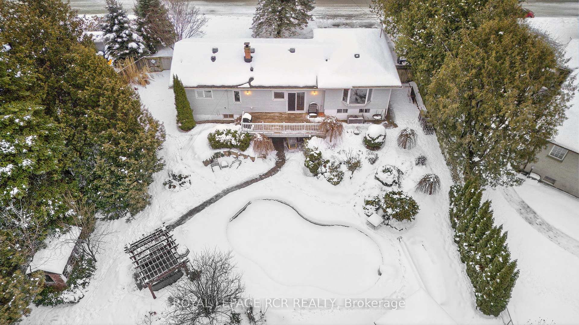 









11


Hilltop

Drive,
Caledon,




ON
L7C 1K7

