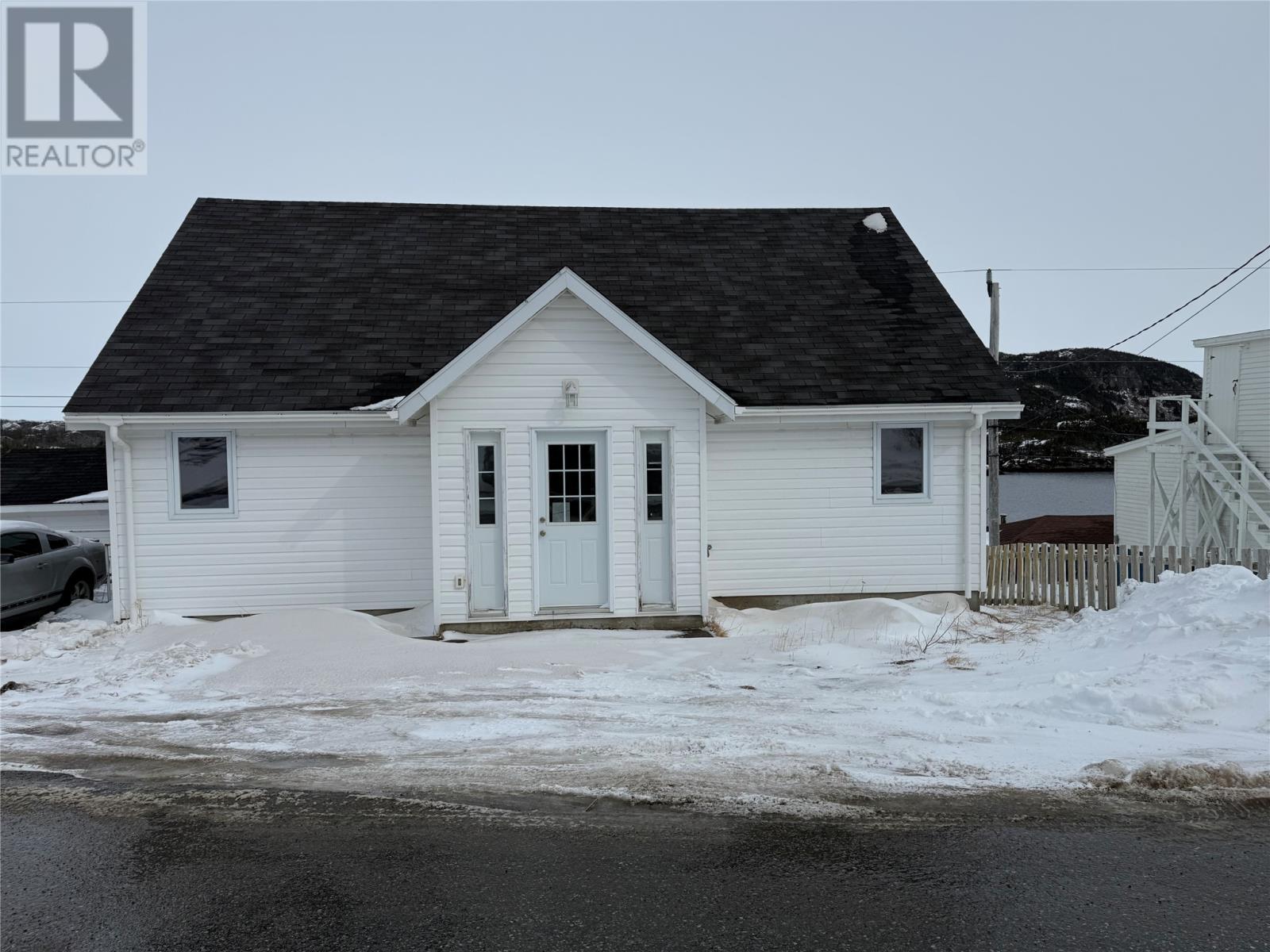 












15 Hares Road

,
Burgeo,




Newfoundland & Labrador
A0M1H0

