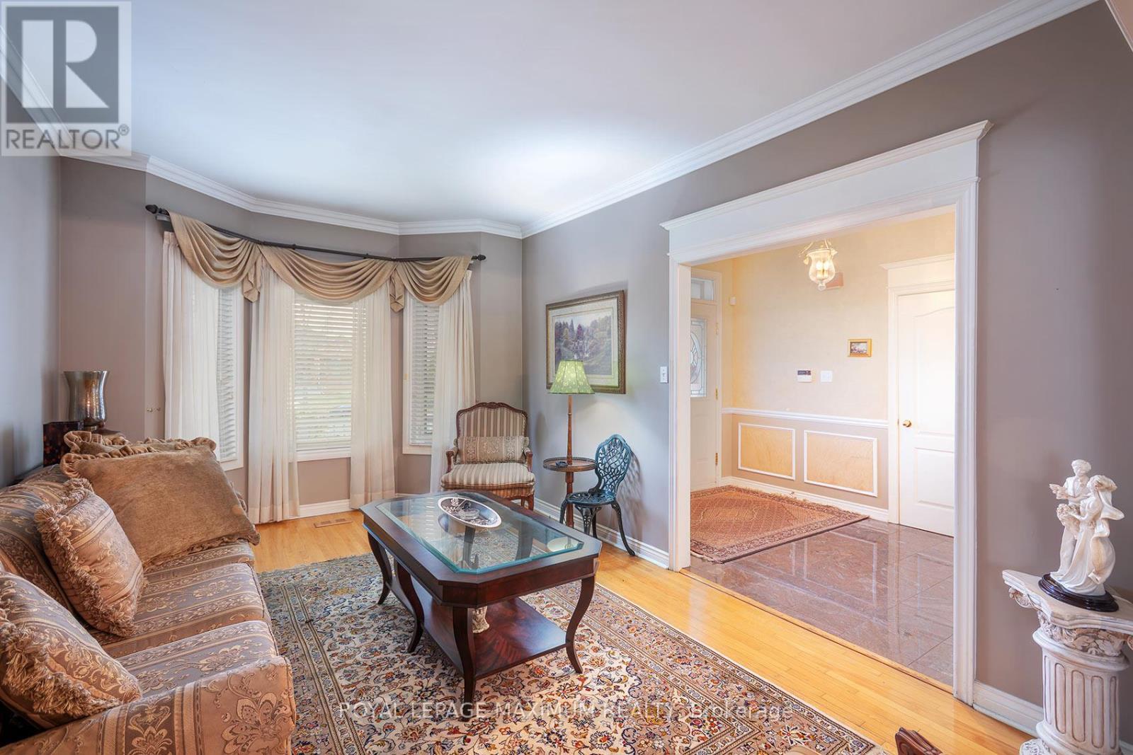 












14 MUSTANG ROAD

,
Vaughan,




Ontario
L6A1X4

