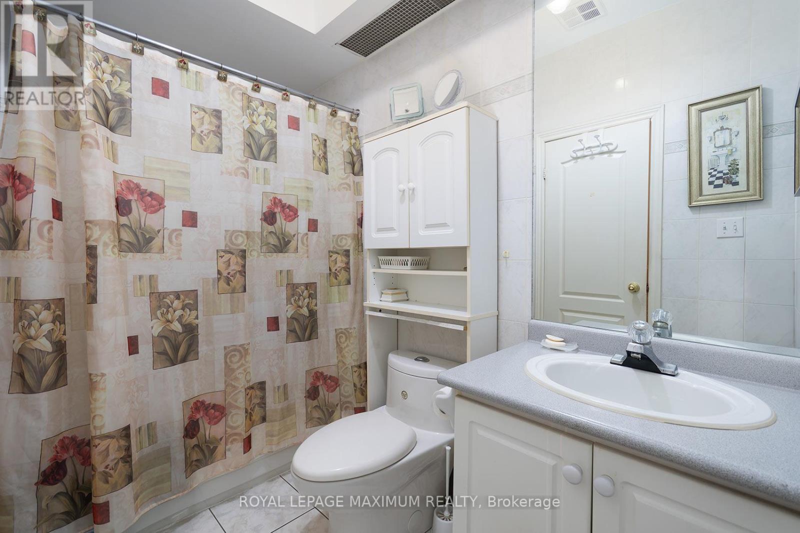 












14 MUSTANG ROAD

,
Vaughan,




Ontario
L6A1X4

