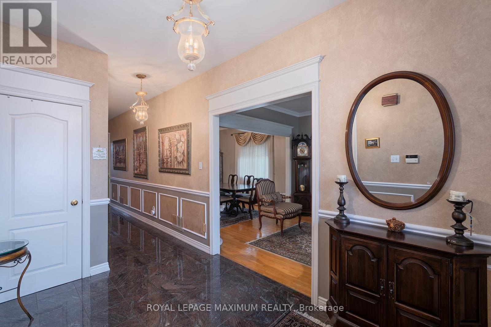 












14 MUSTANG ROAD

,
Vaughan,




Ontario
L6A1X4

