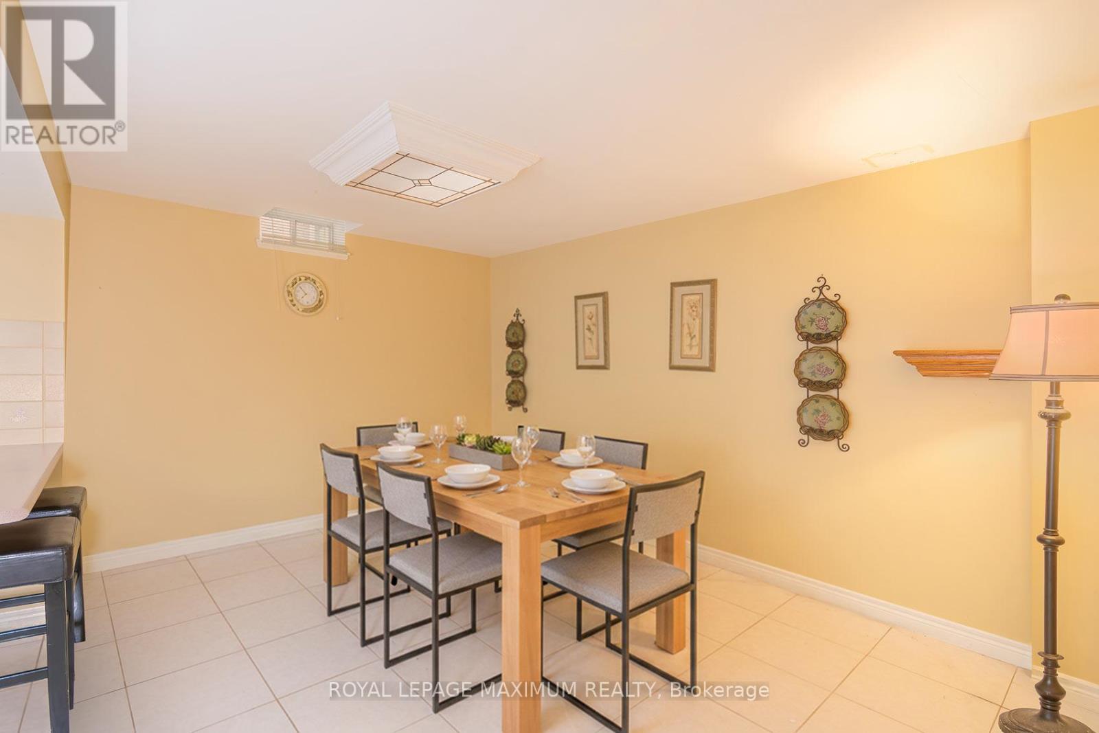 












14 MUSTANG ROAD

,
Vaughan,




Ontario
L6A1X4

