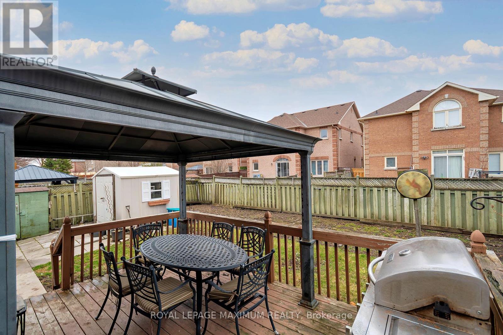 












14 MUSTANG ROAD

,
Vaughan,




Ontario
L6A1X4

