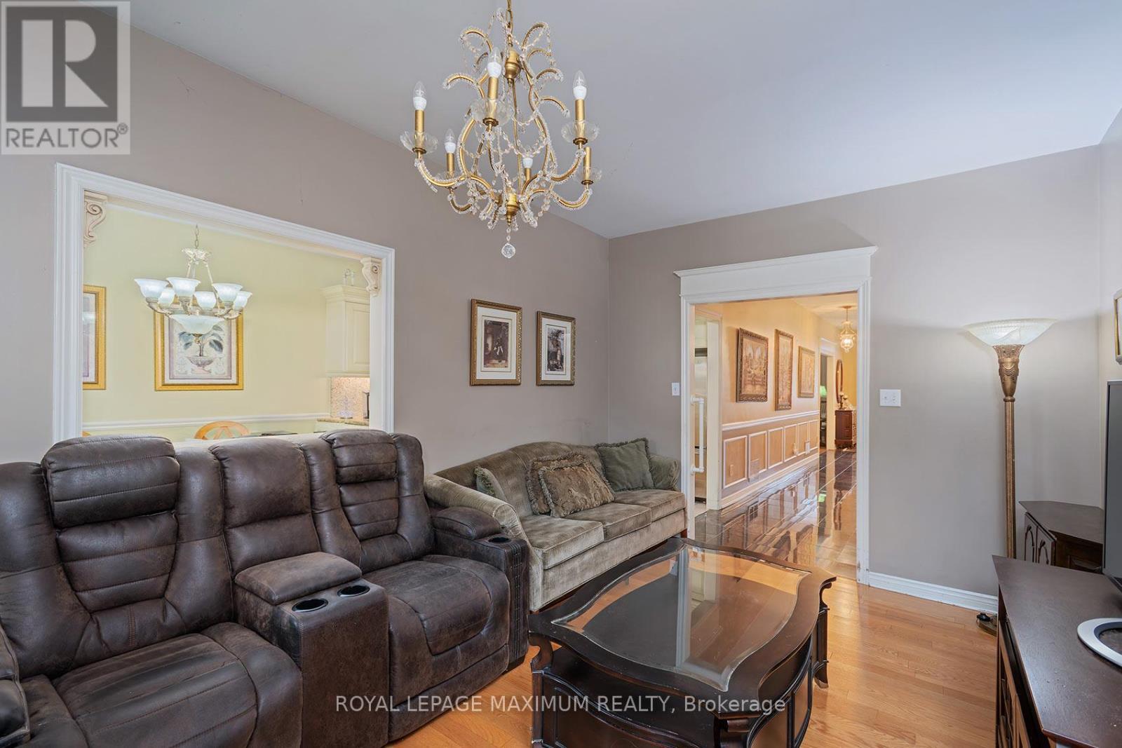 












14 MUSTANG ROAD

,
Vaughan,




Ontario
L6A1X4

