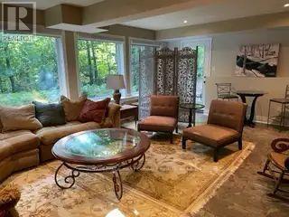 












52 PINE RIDGE TRAIL

,
Oro-Medonte,




Ontario
L4M4Y8

