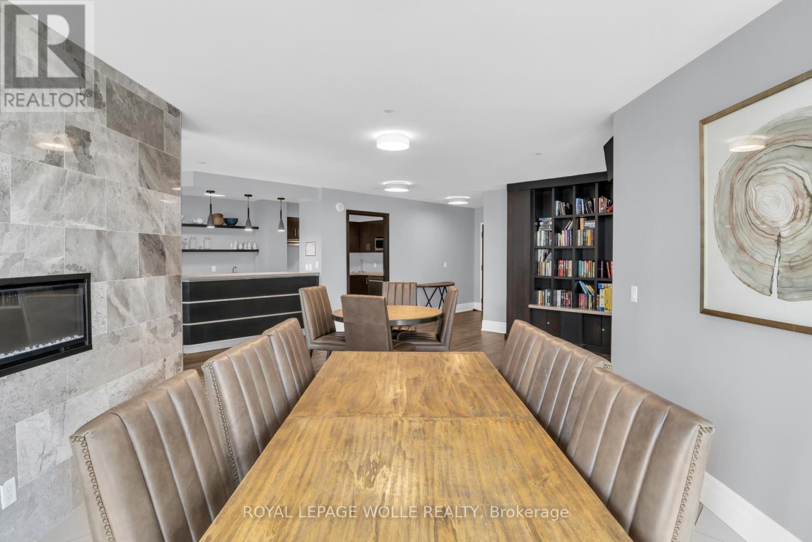 












904 - 144 PARK STREET

,
Waterloo,




Ontario
N2L0B6

