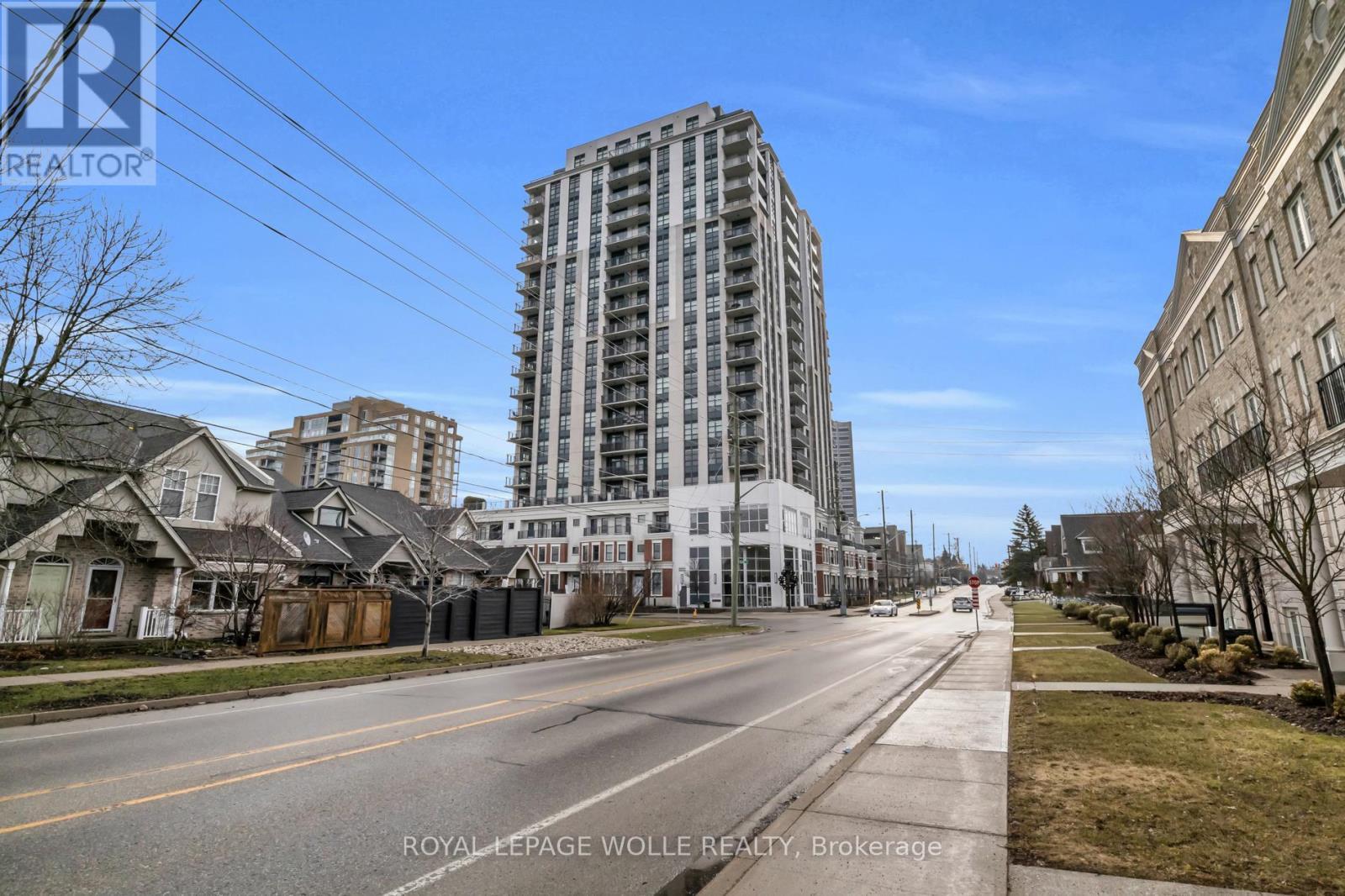 












904 - 144 PARK STREET

,
Waterloo,




Ontario
N2L0B6

